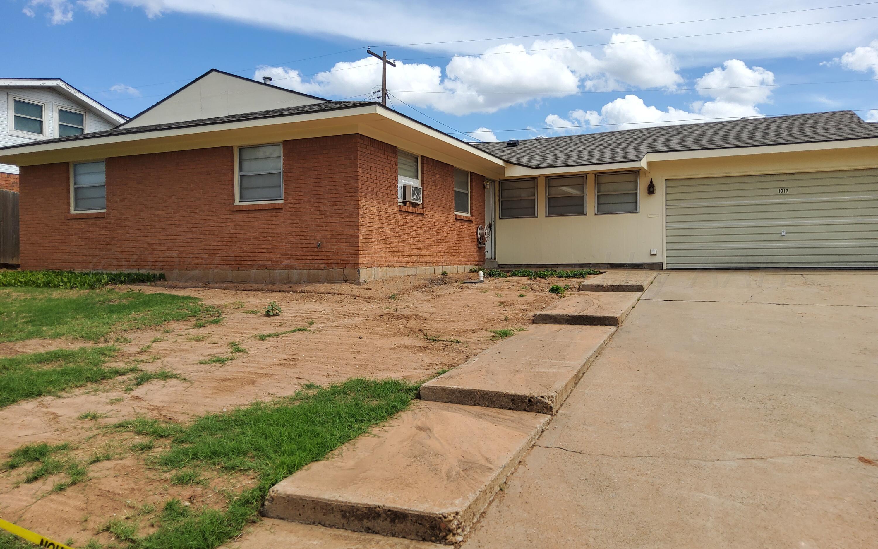 1019 Dillard Street — photo