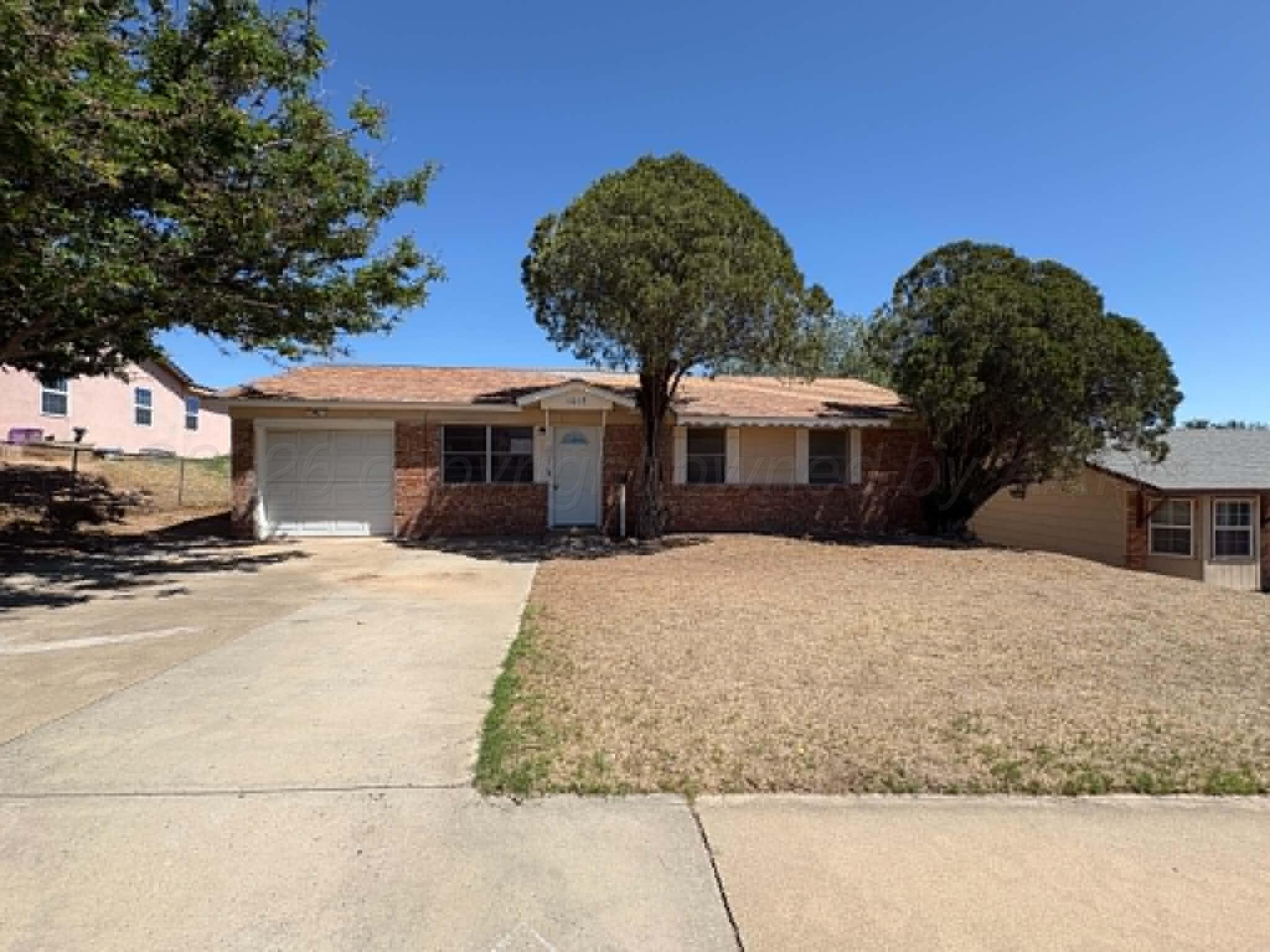 1015 Pecan Street — photo