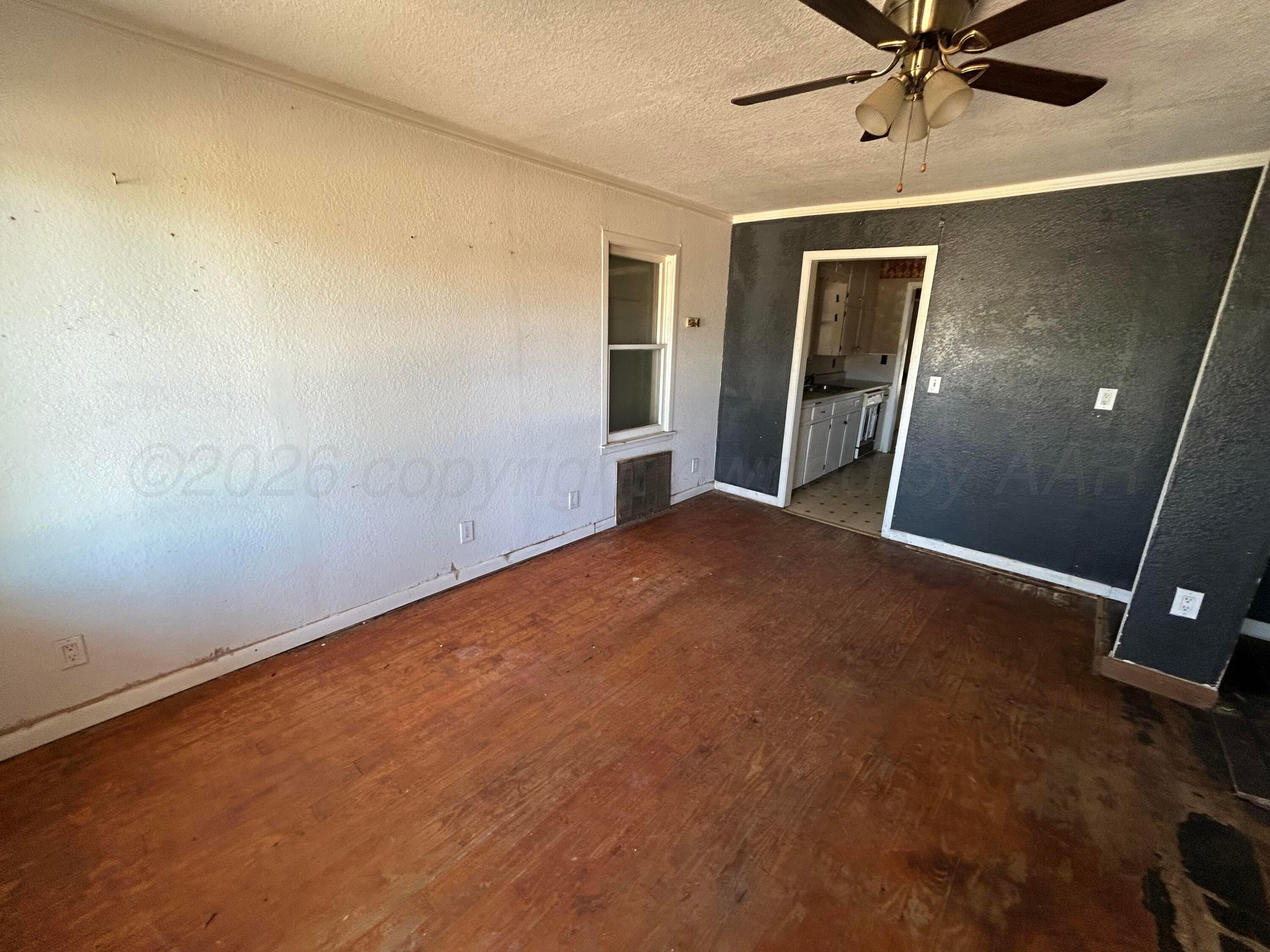 710 S Robey Avenue — photo