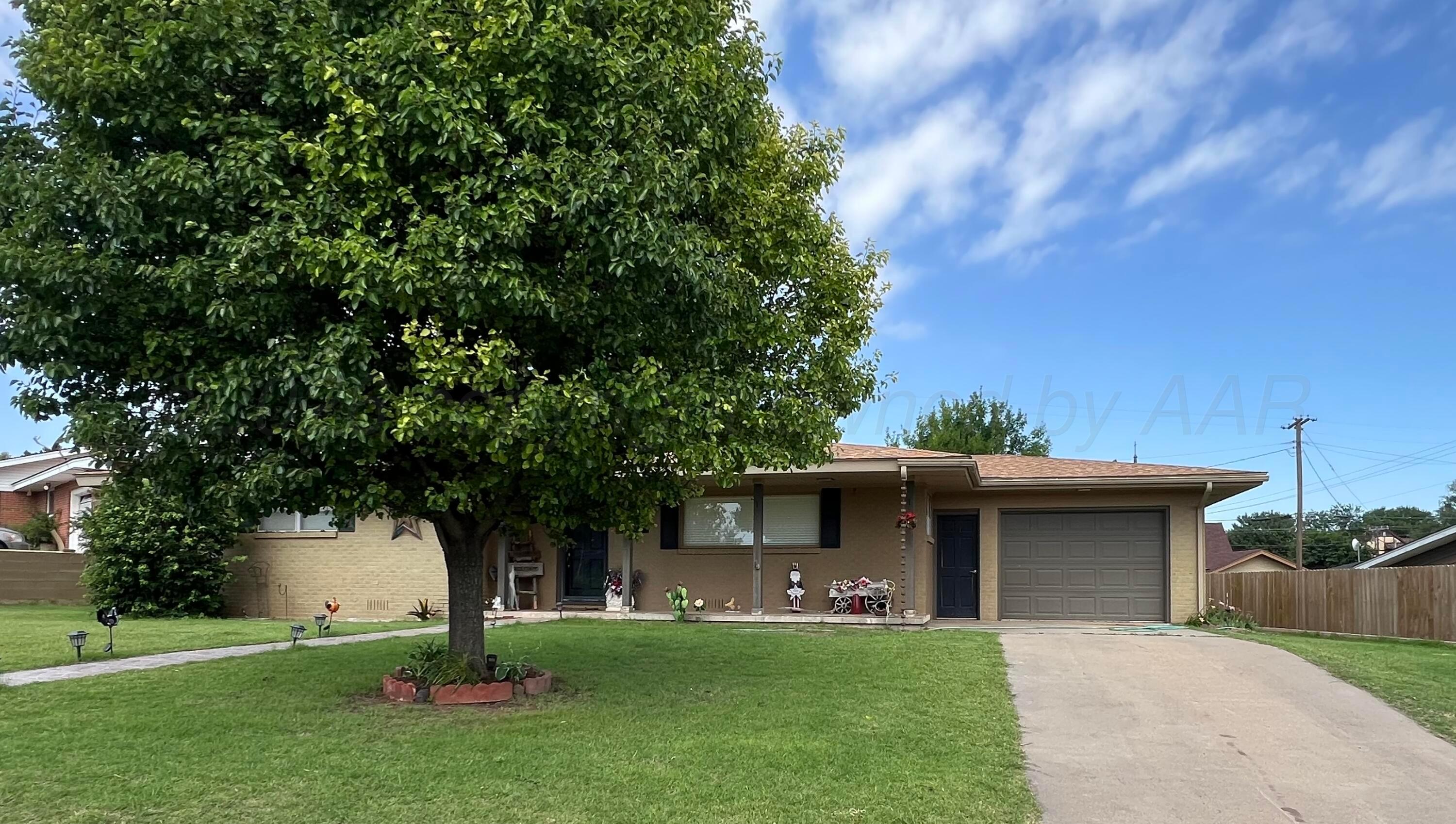 109 Sperry Drive — photo