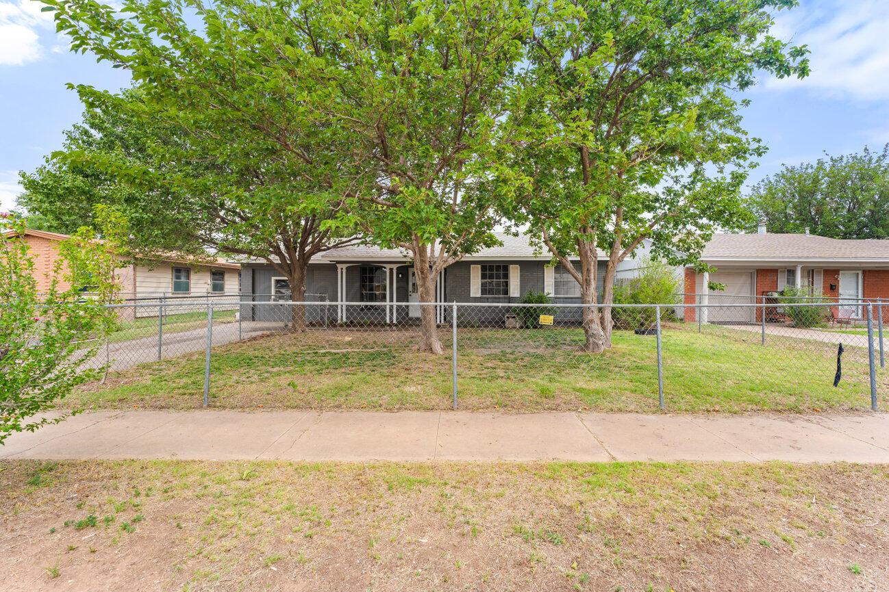 2911 Browning Street — photo