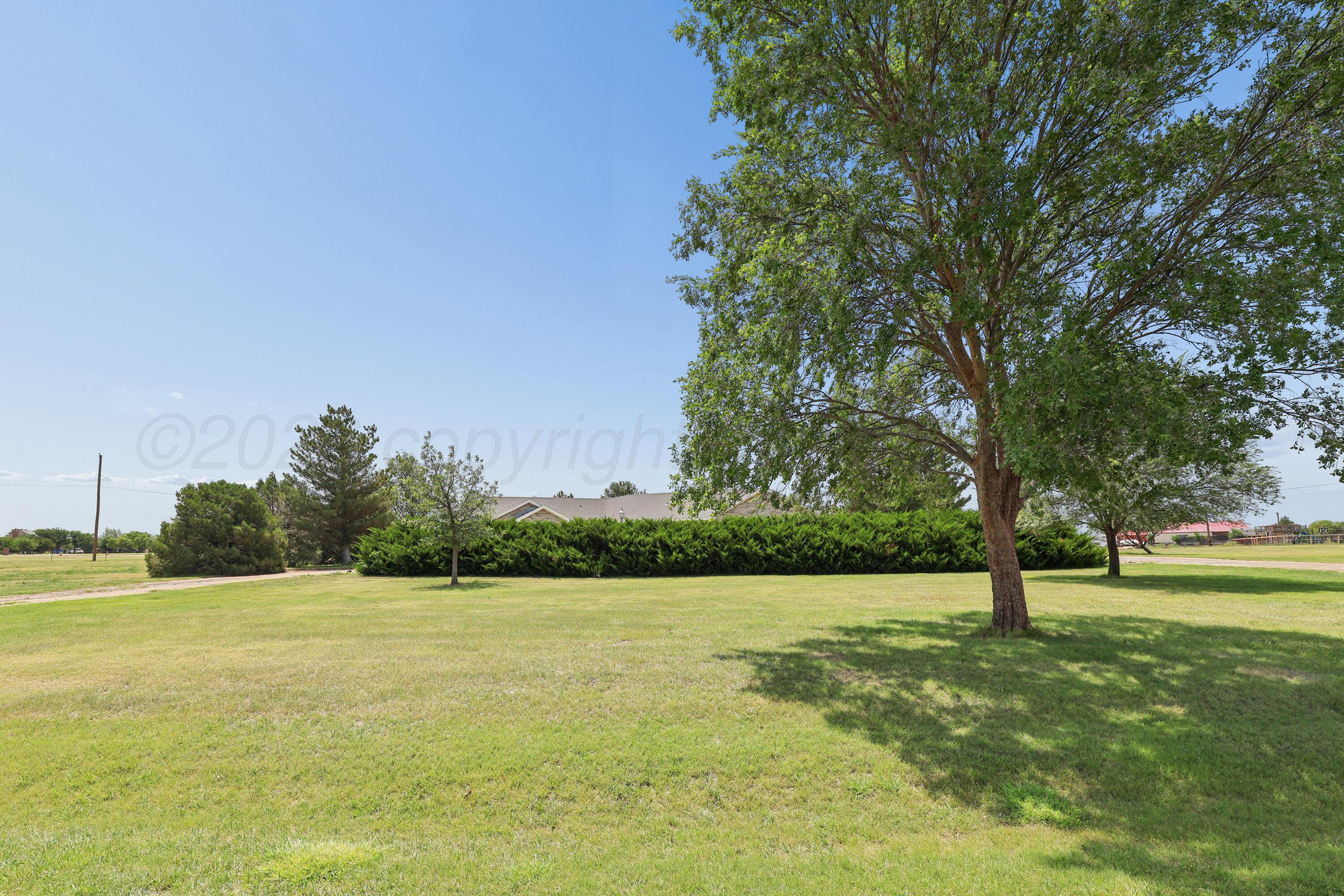 5621 White Fence Road — photo
