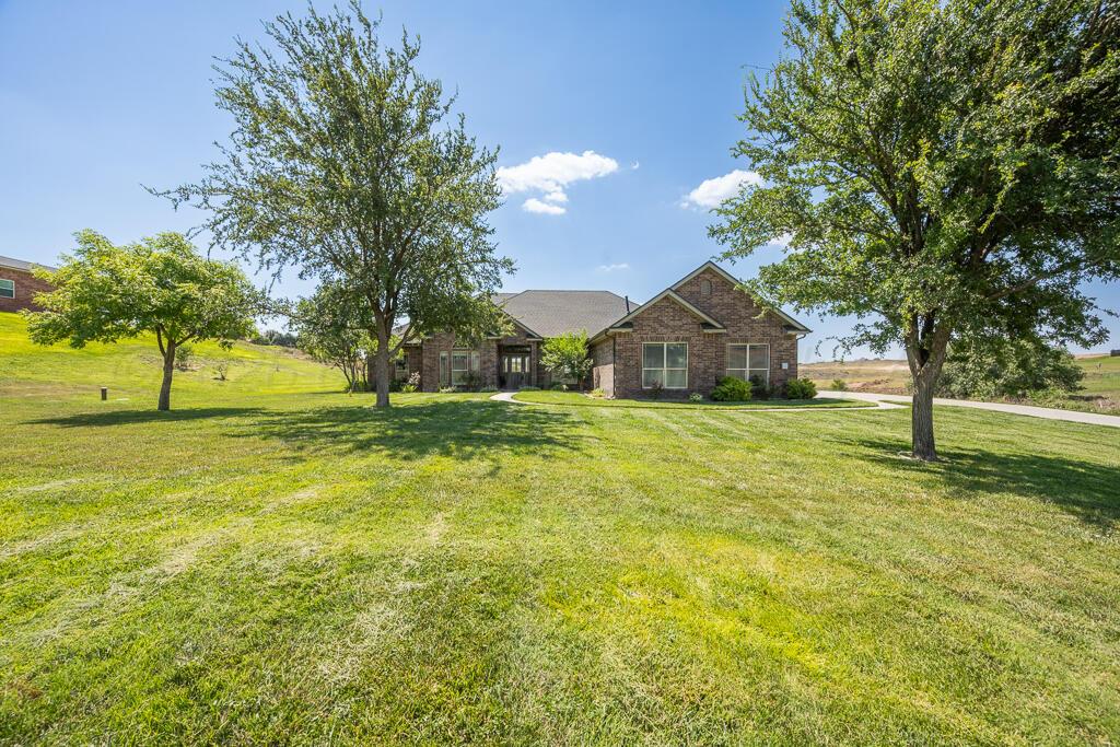 8401 Shady Lake Drive — photo