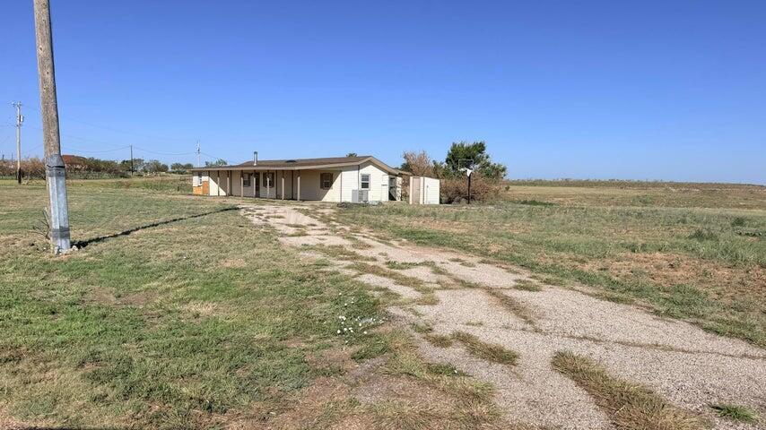 5401 Ranchview Drive, Amarillo, TX 79124 — photo 2