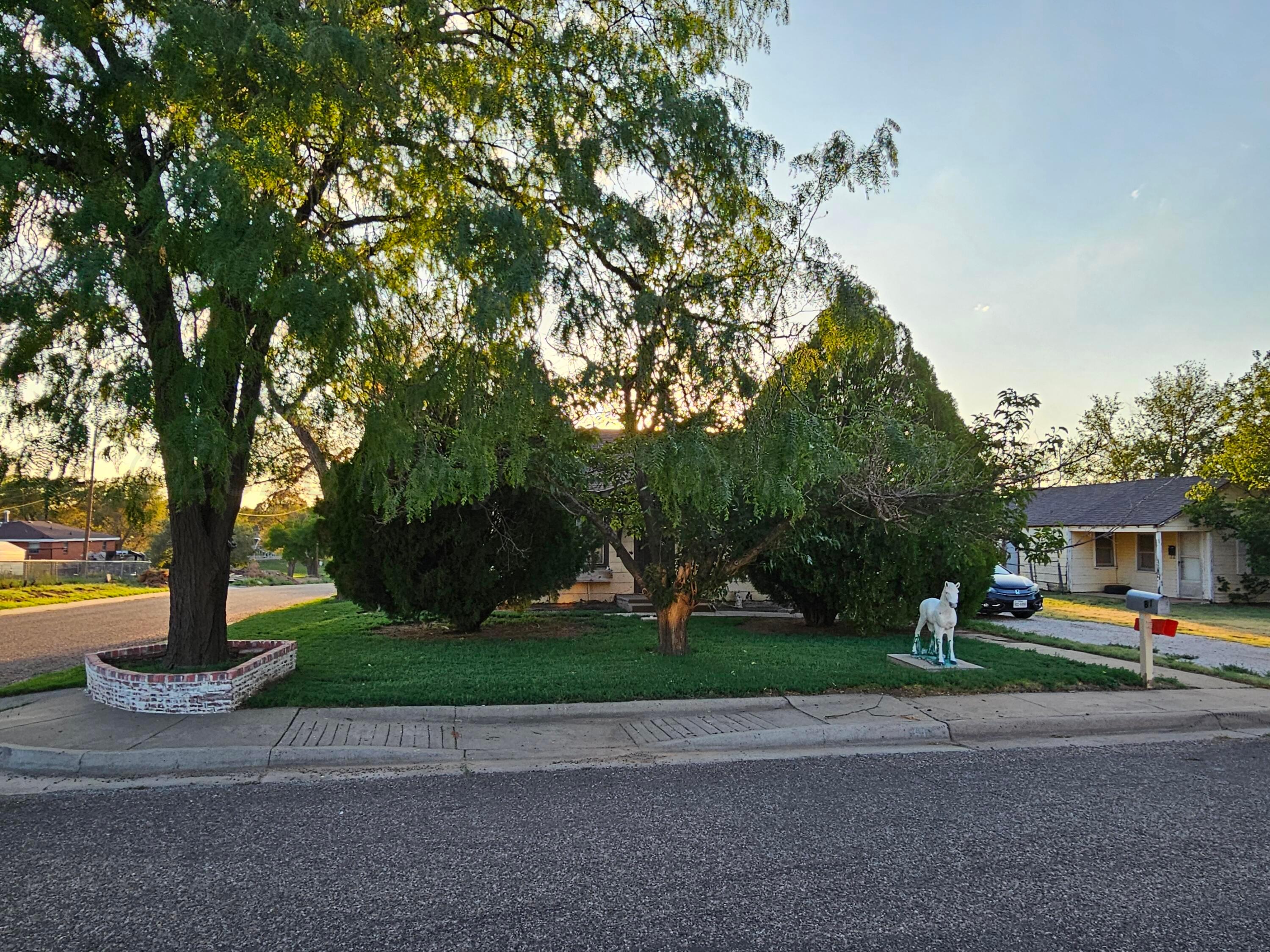 81 N Virginia Street — photo