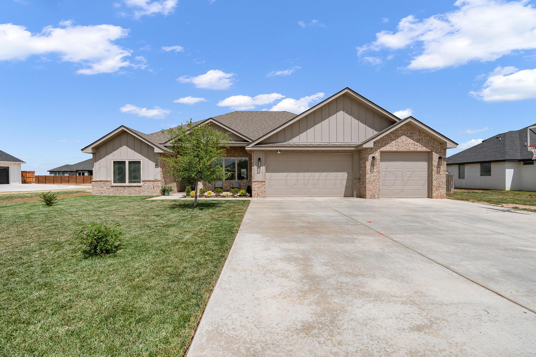 508 Country Club Drive — photo