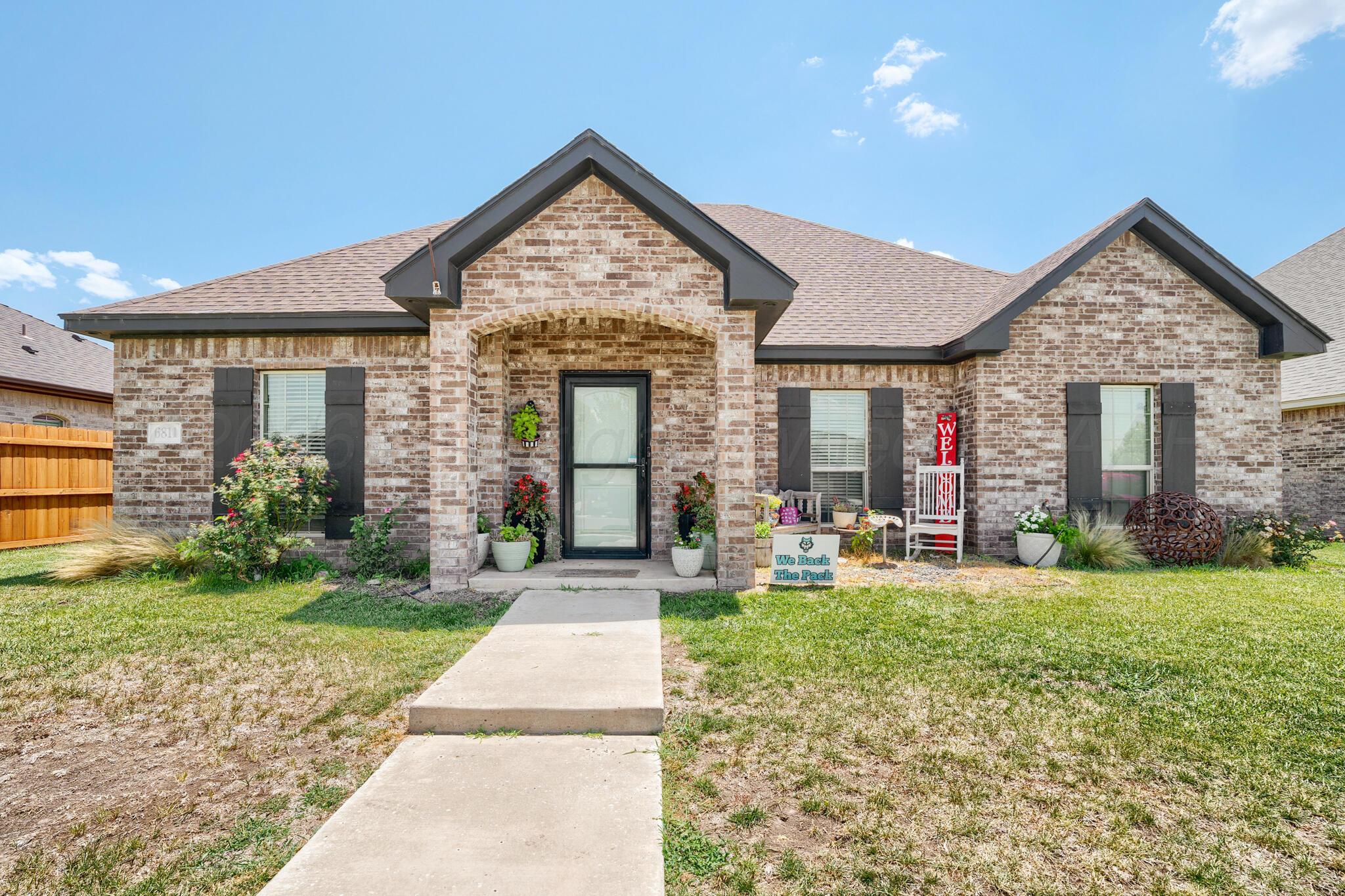 6811 Nancy Ellen Street — photo