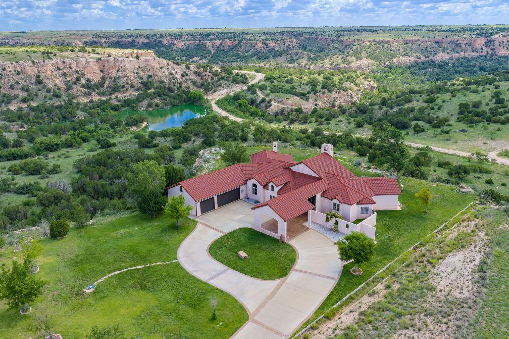 7950 E Lake View Road — photo