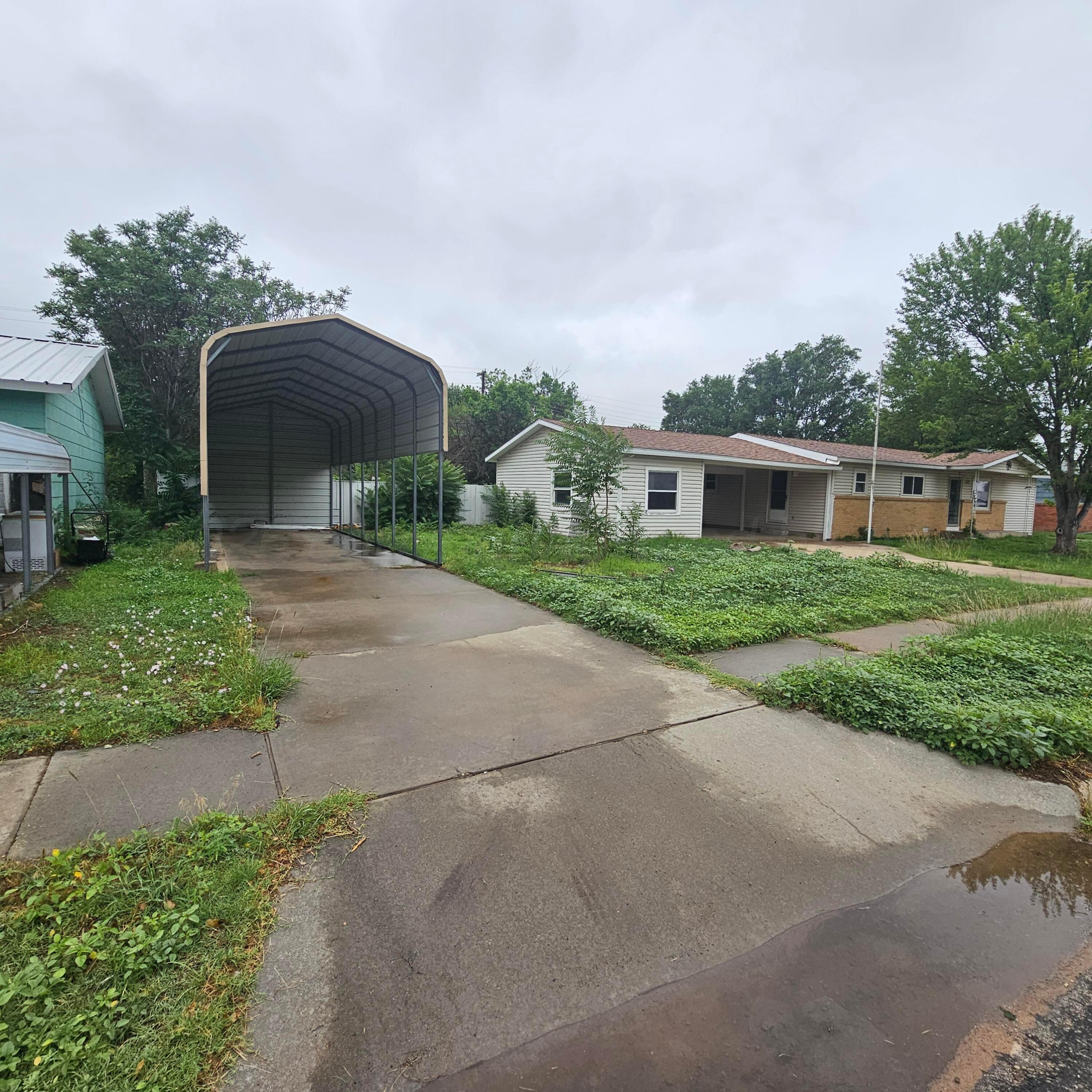 712 Cotter Drive, Spearman, TX 79081 — photo 2