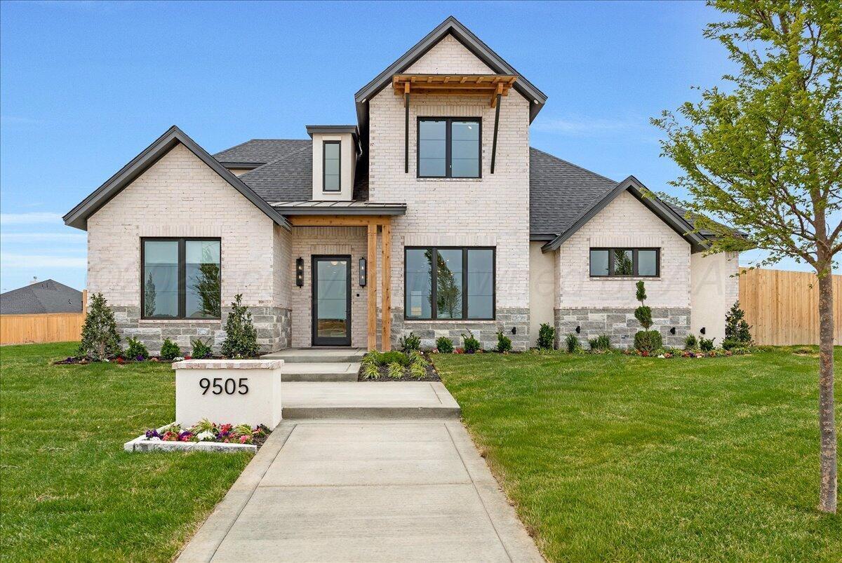 9505 Lilly Street — photo
