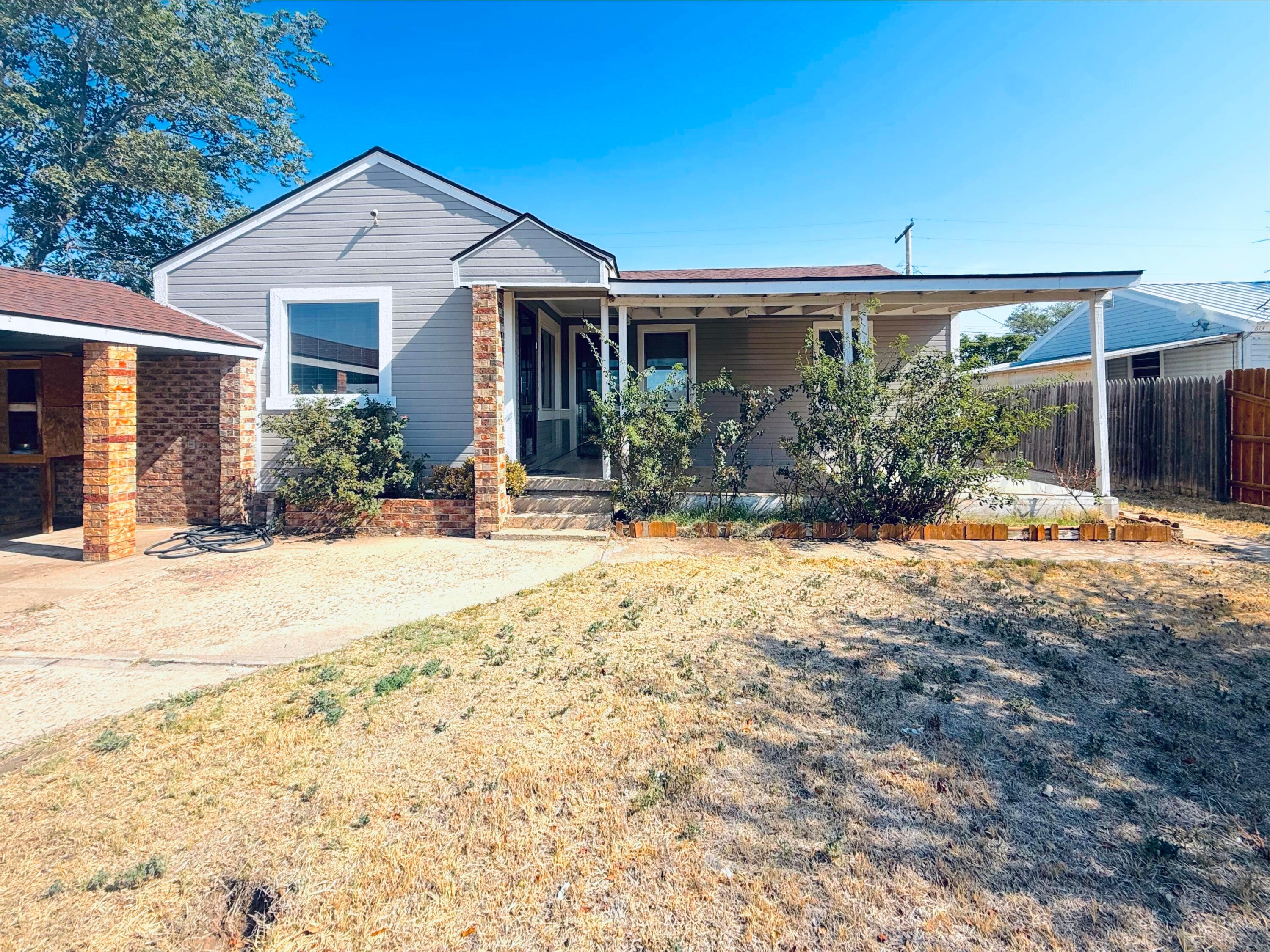 611 E 3rd Street, Dumas, TX 79029 — photo 2