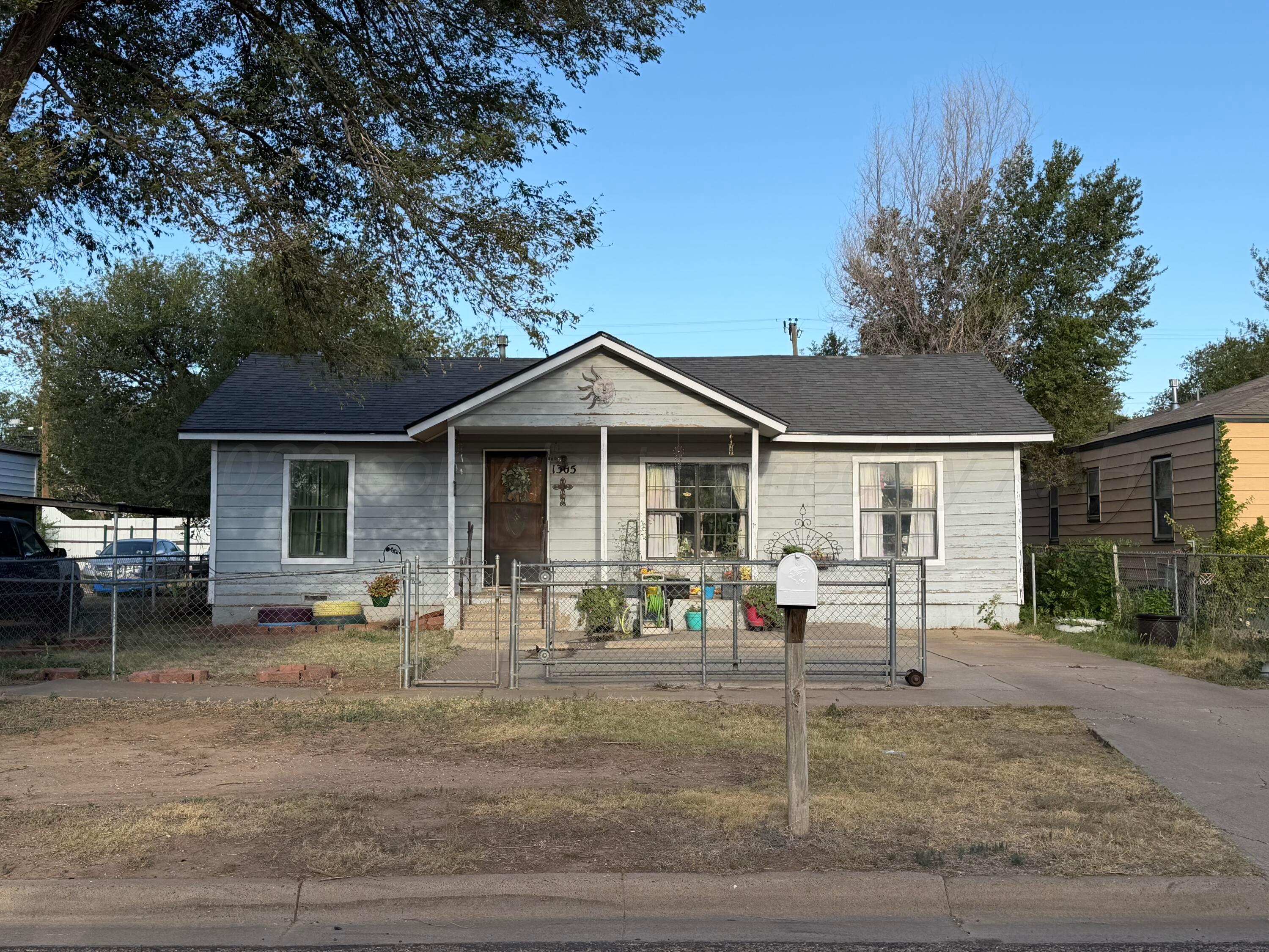1305 N Johnson Street — photo