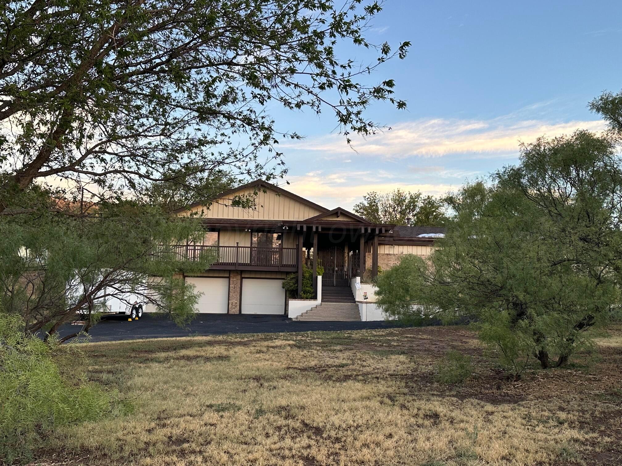 2 Lancaster Road — photo