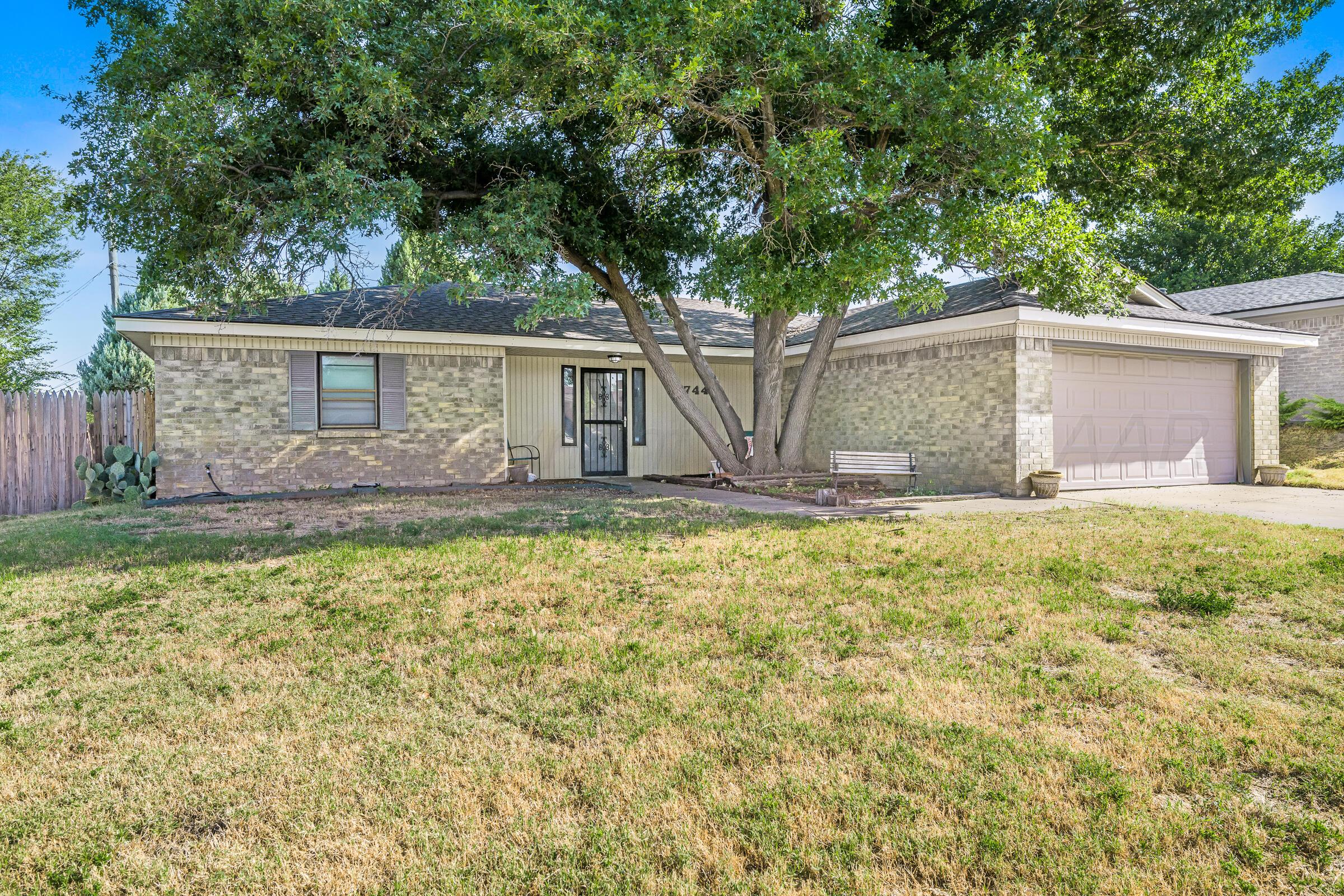6744 Arroyo Drive — photo