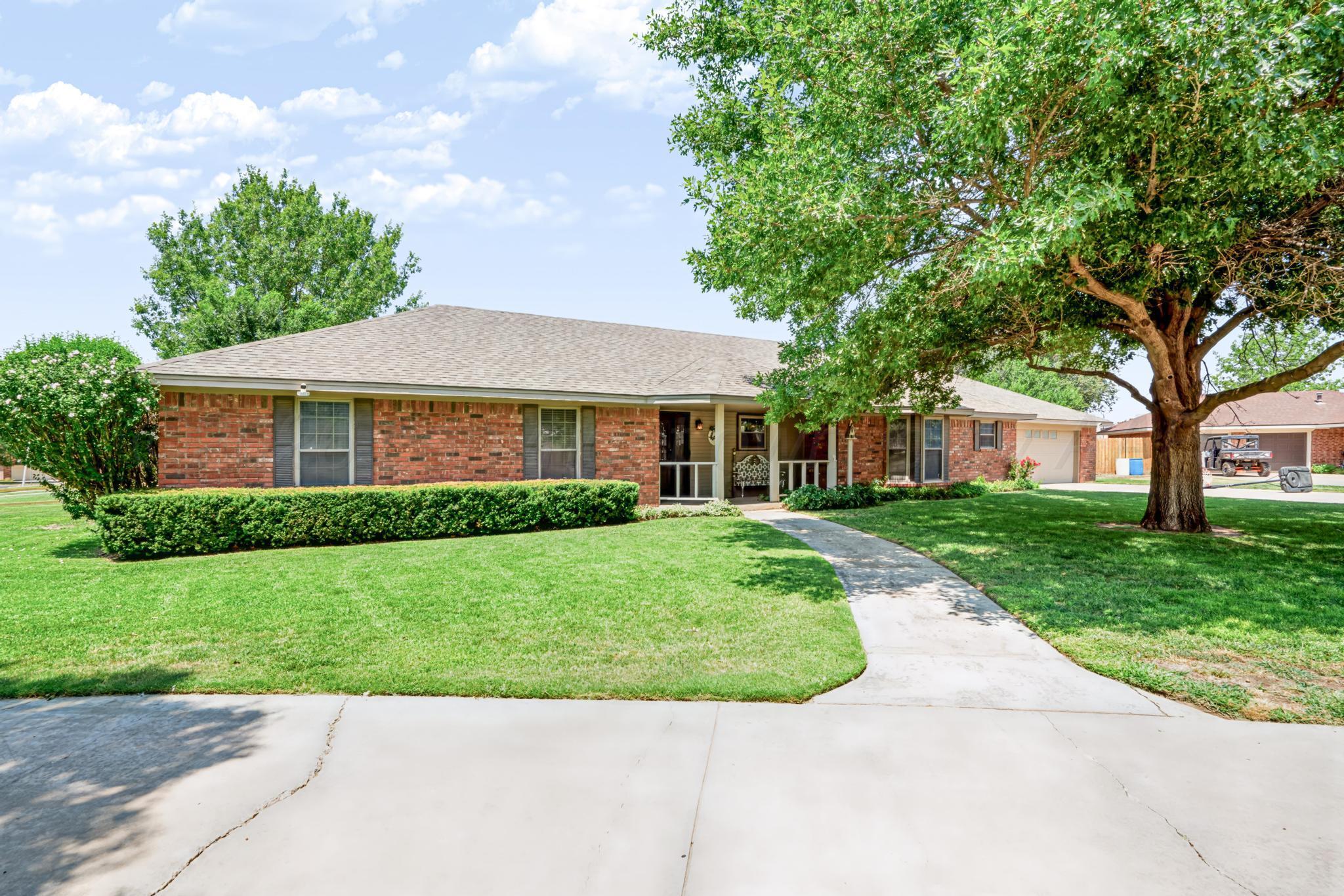1701 Caddo Circle — photo