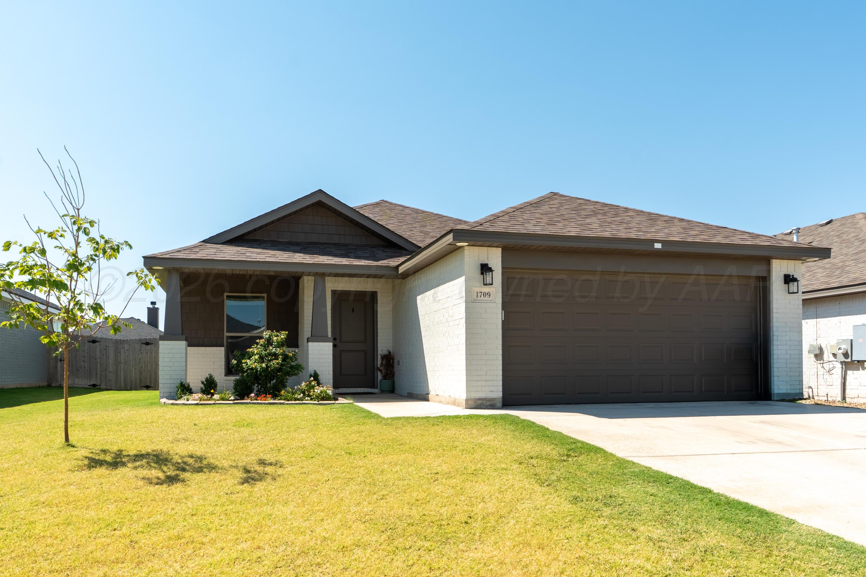 1709 Callaway Place — photo