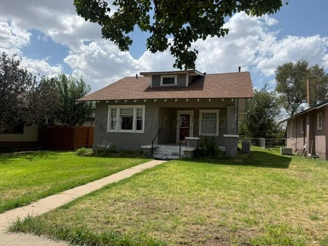 818 E Main Street — photo