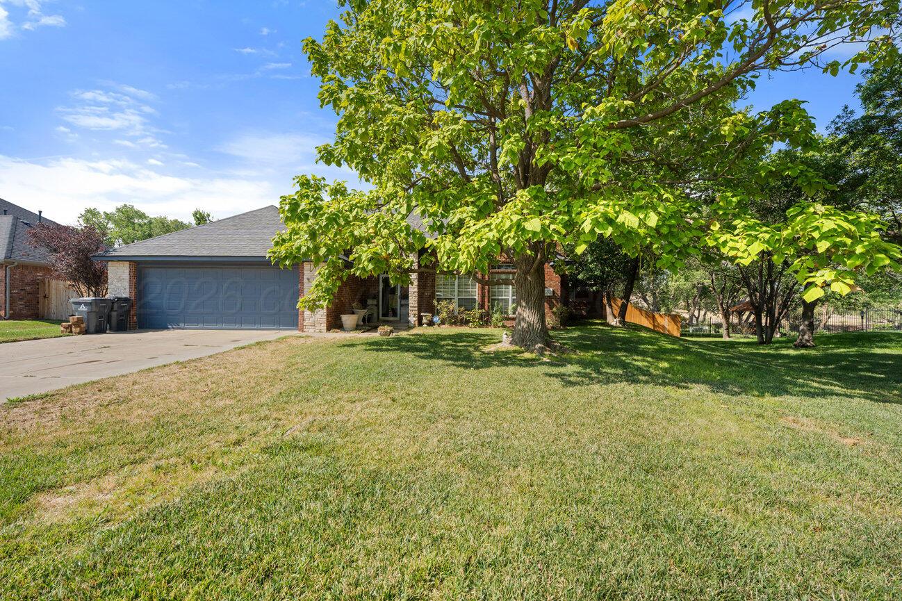 7321 Smoketree Drive — photo