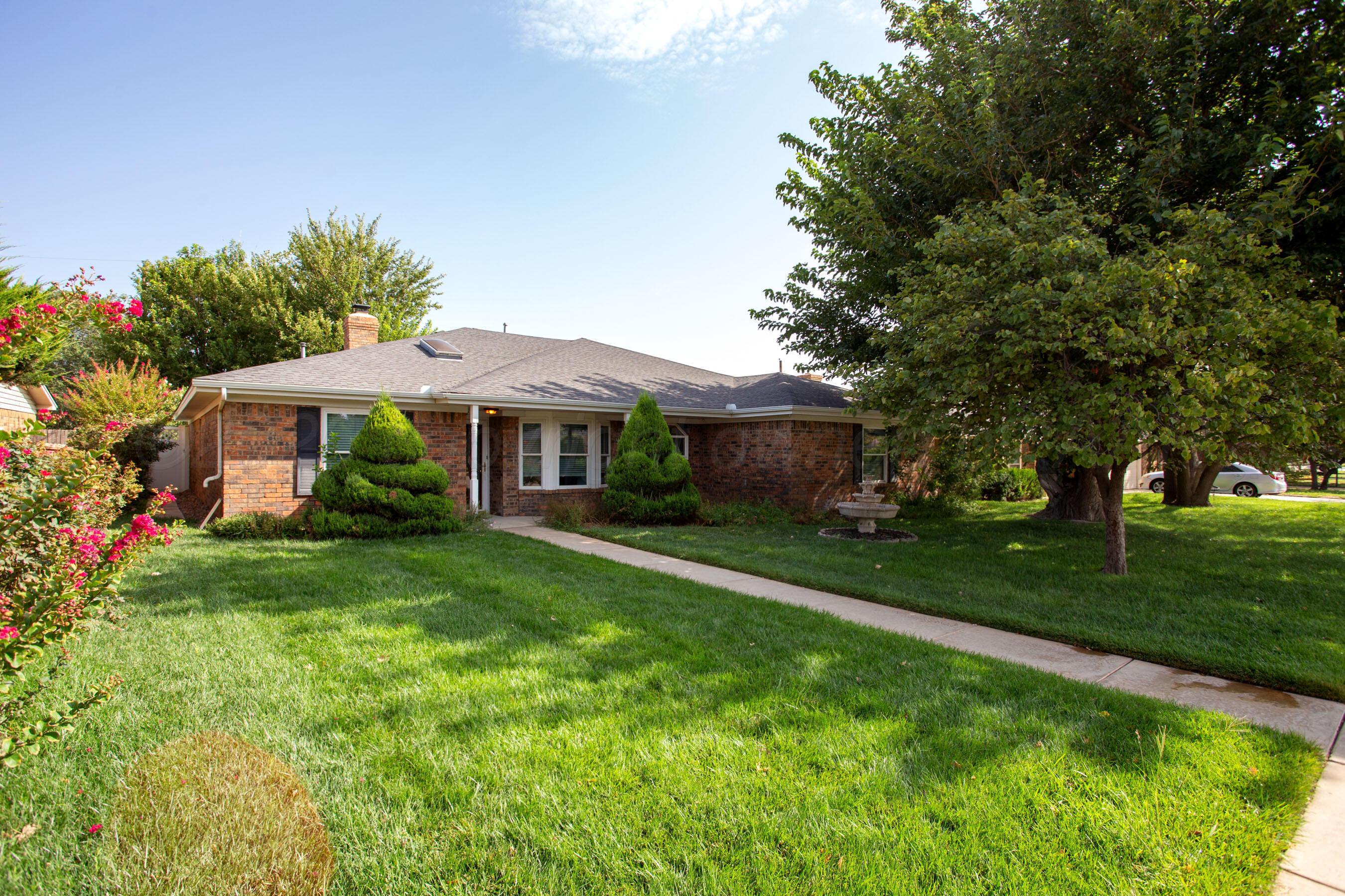 7922 Merchant Drive — photo