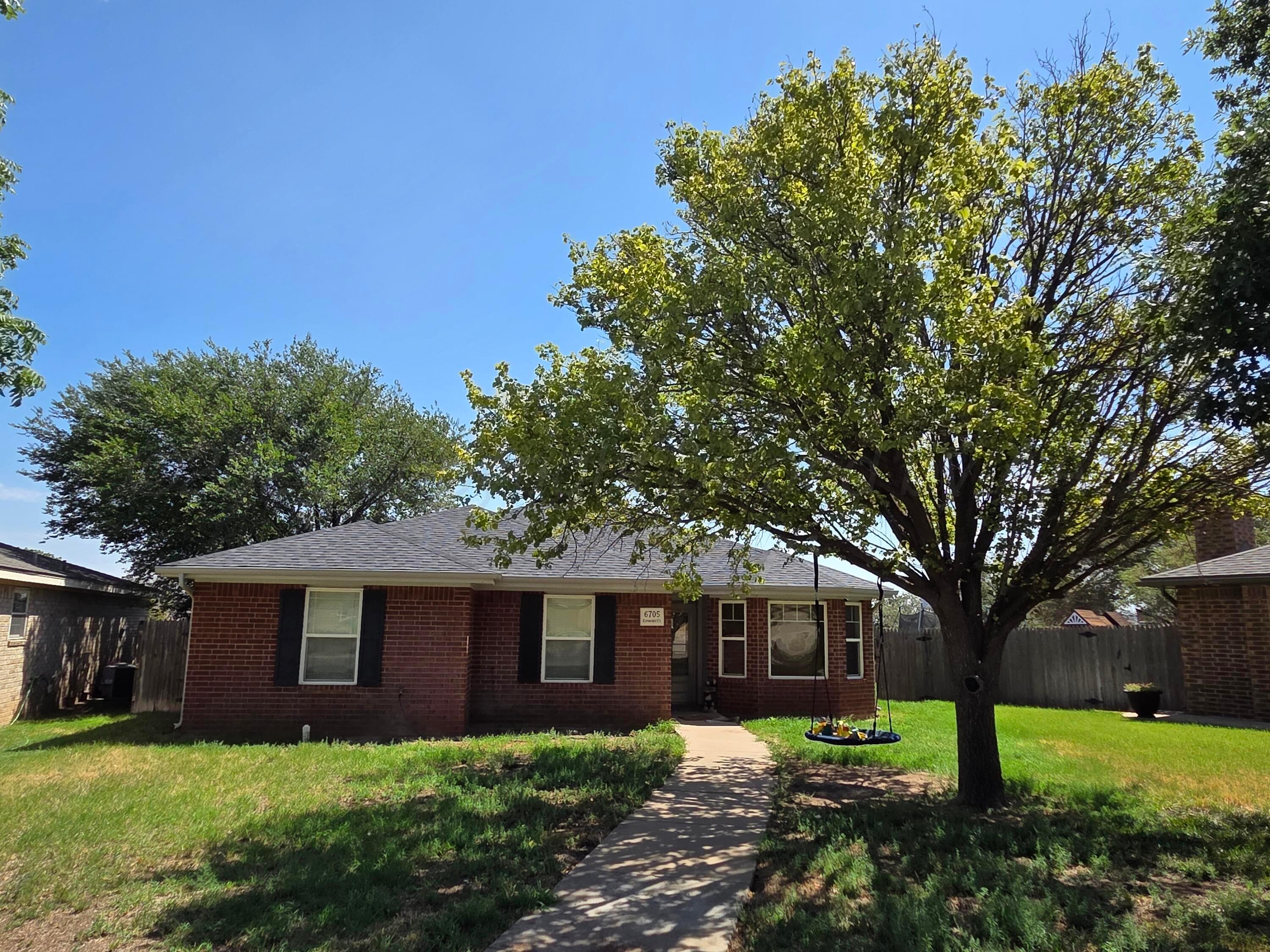 6705 Emerald Court — photo