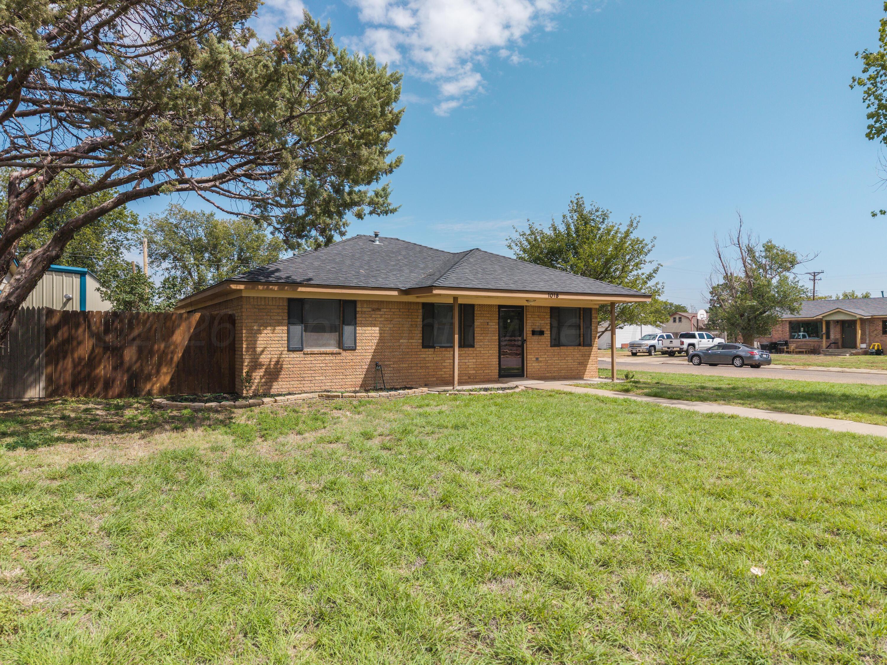 1018 E 8th Street, Dumas, TX 79029 — photo 2