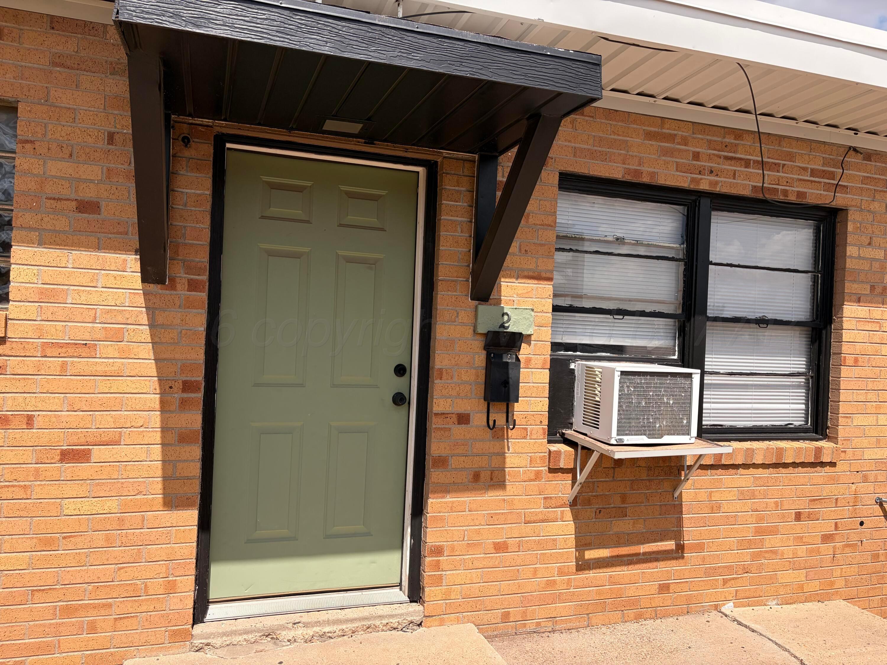 415 N Harvey, 2 Street — photo