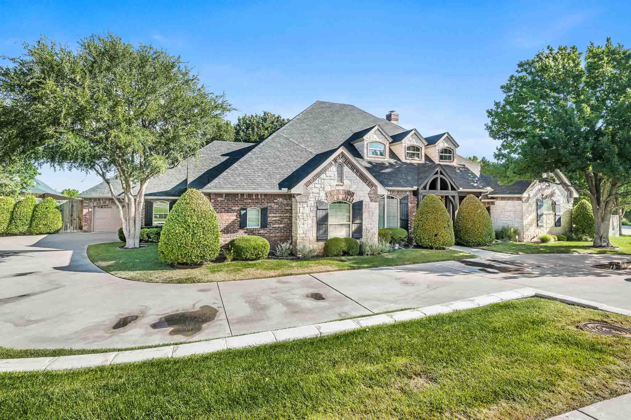 8 Pine Valley Lane, Amarillo, TX 79124 — photo 2