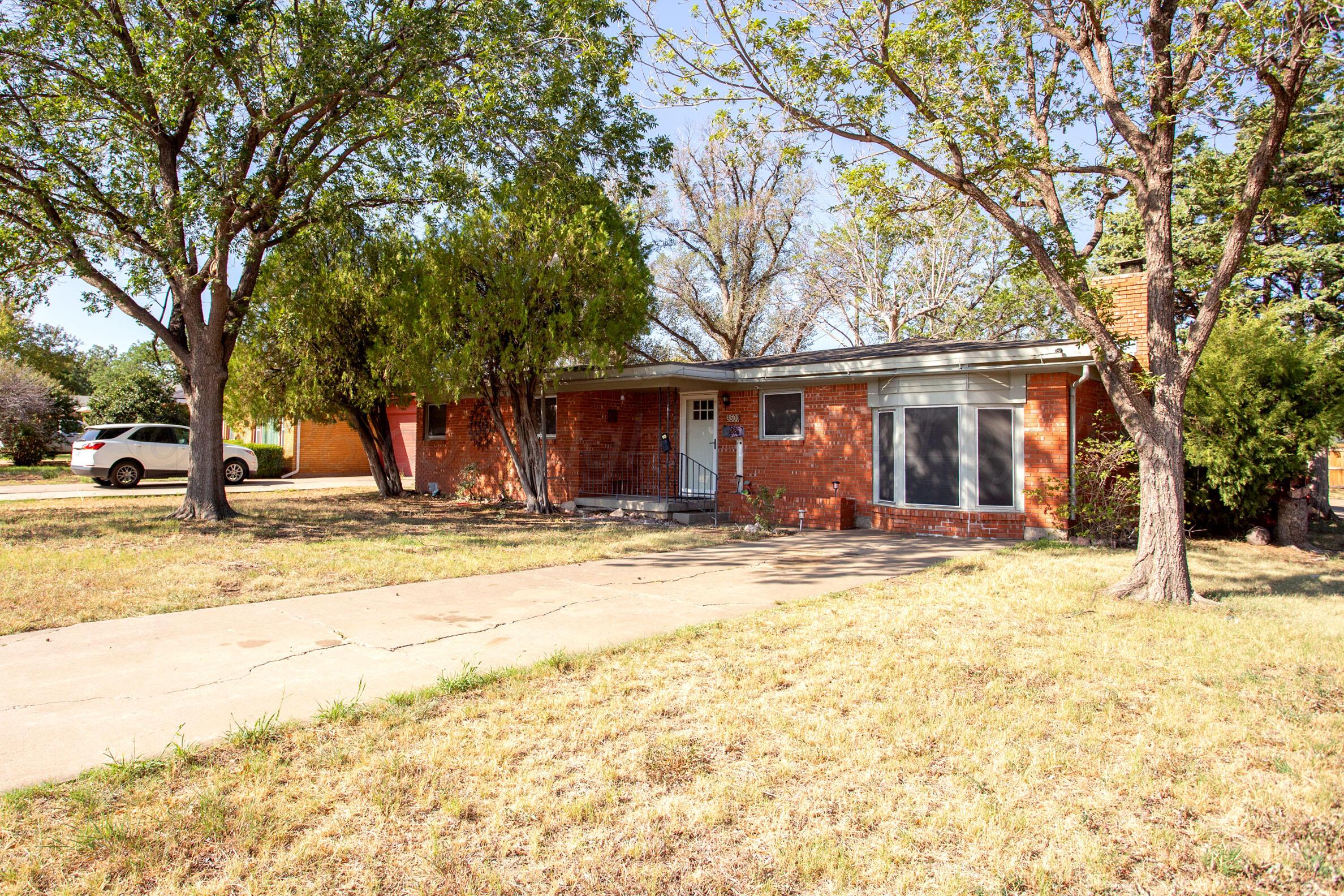 3500 Lynette Drive — photo