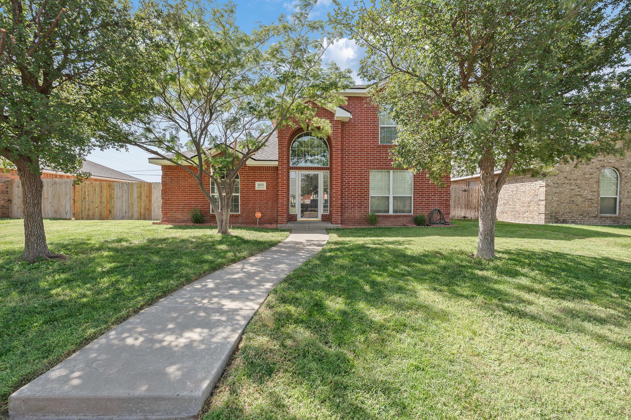 1003 Pikes Peak Drive, Amarillo, TX 79110 — photo 2