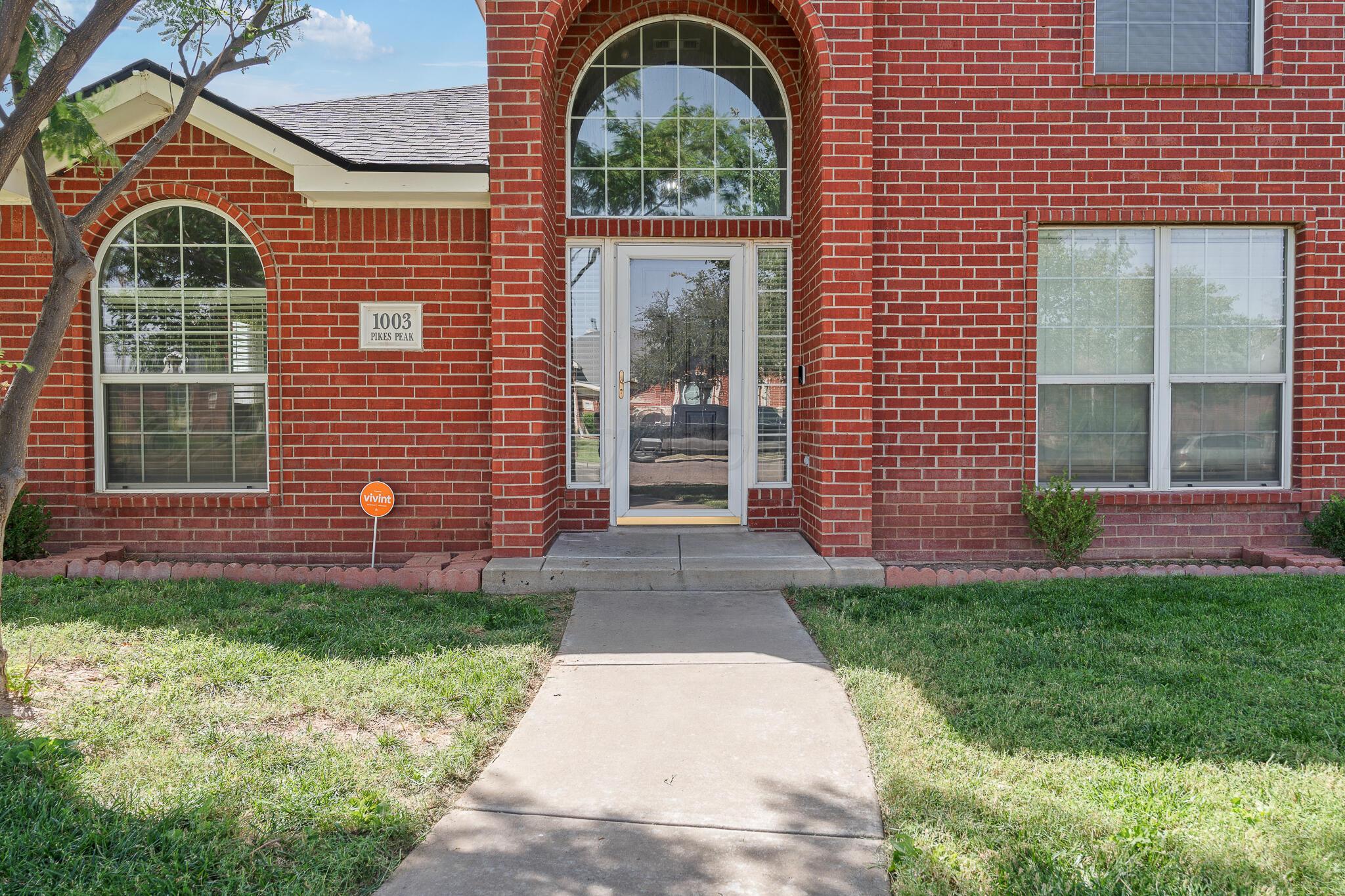 1003 Pikes Peak Drive, Amarillo, TX 79110 — photo 3