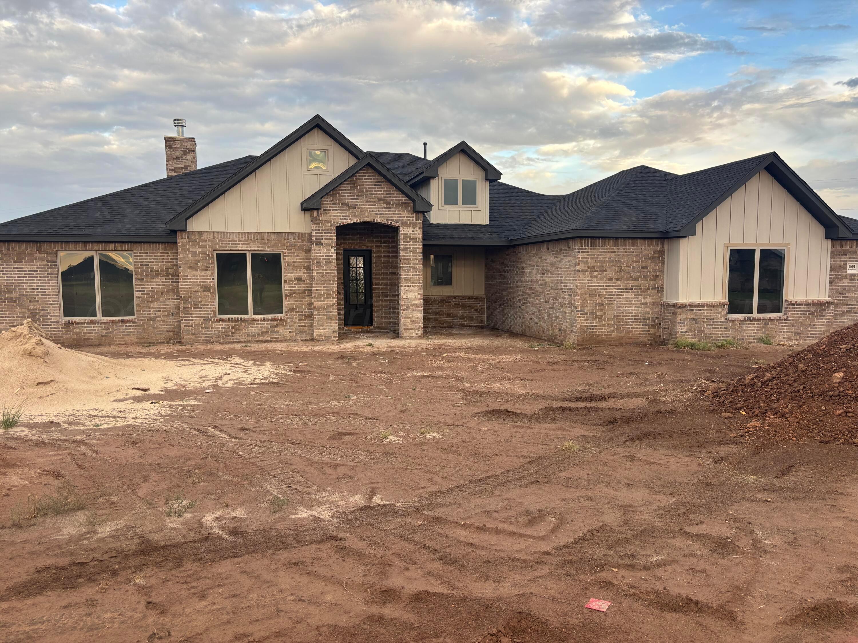 1501 Blakely Hollow Drive — photo
