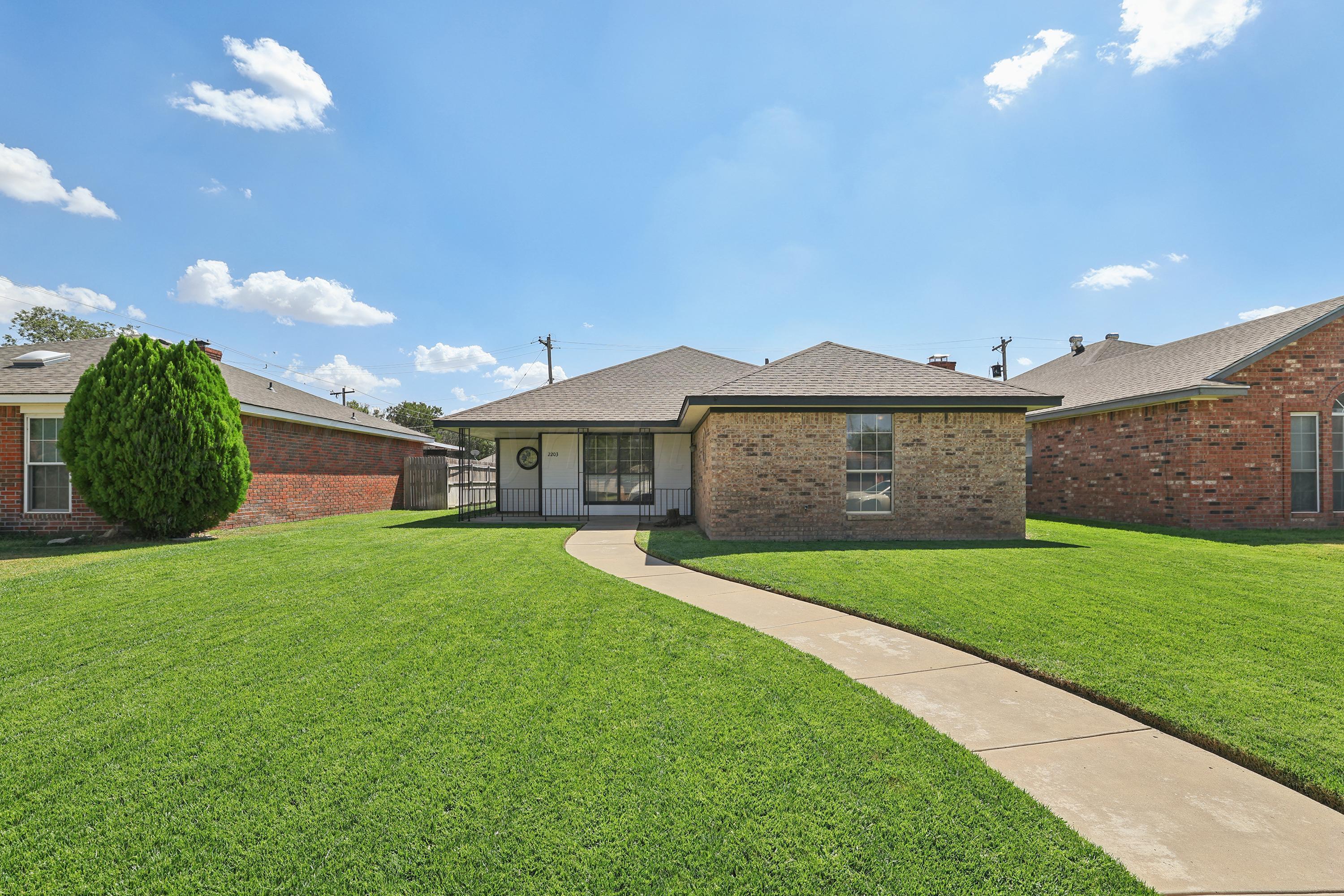 2203 Troveta Drive — photo