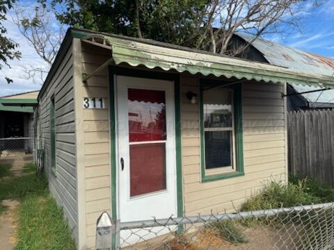 311 - Rear S Austin Street — photo