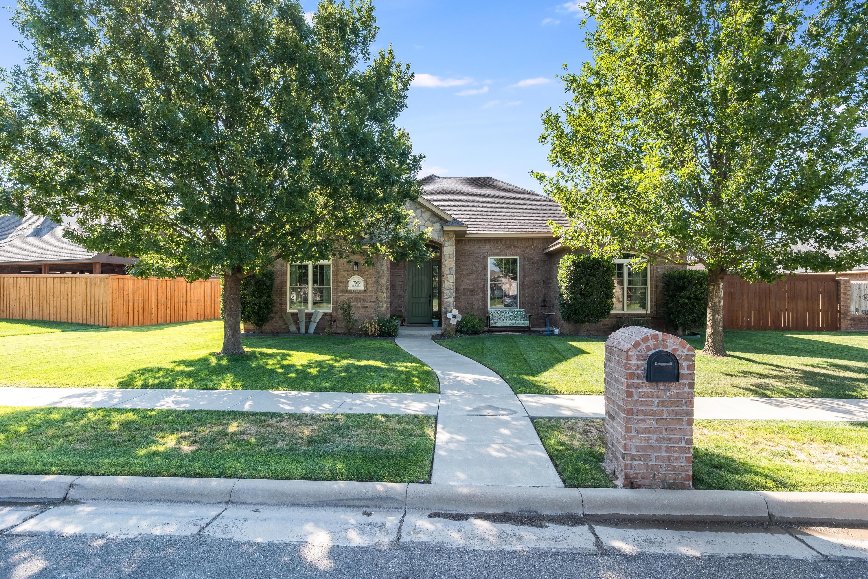 7705 Pinnacle Drive — photo