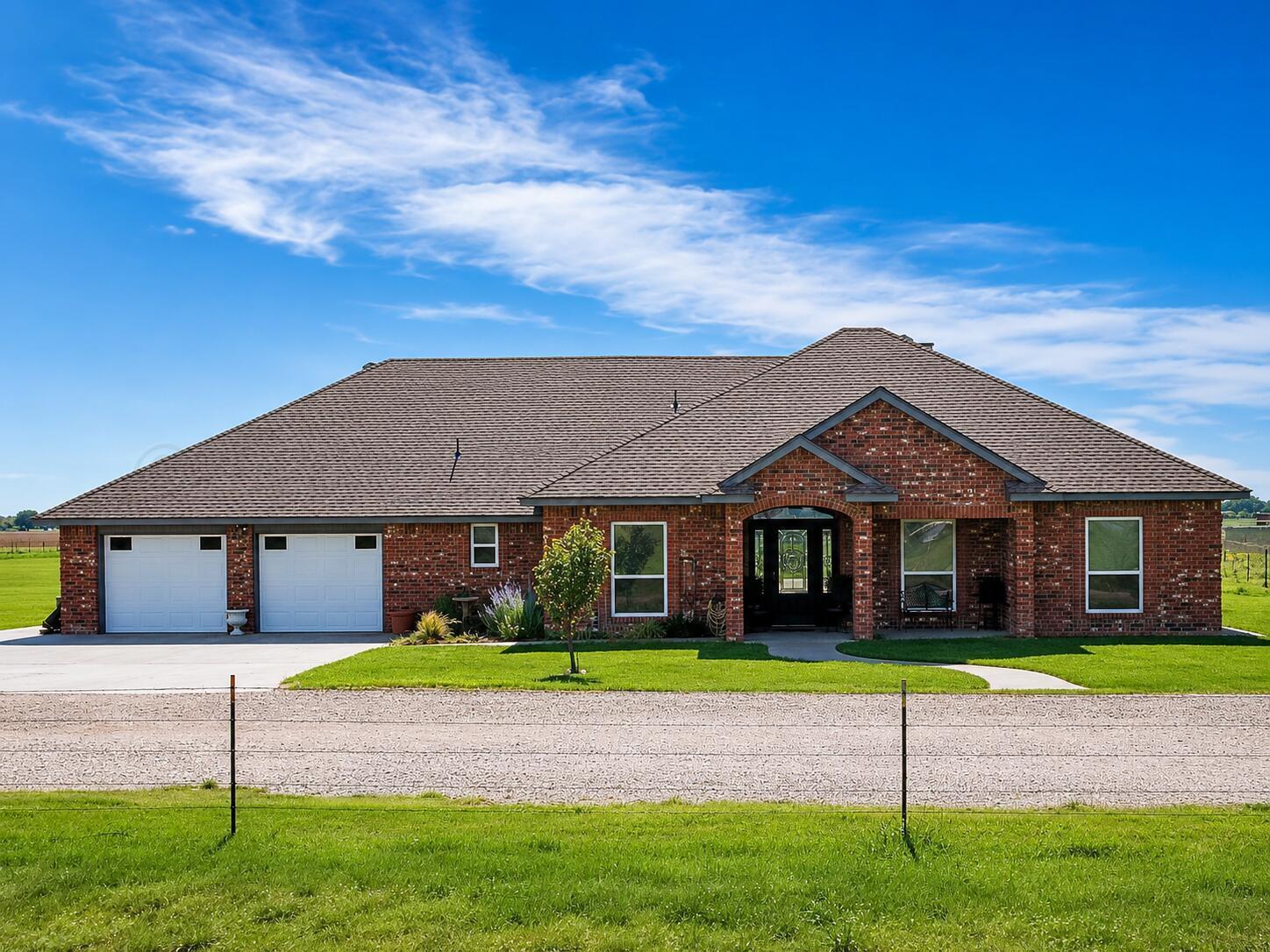 14355 SE Loop 143 — photo