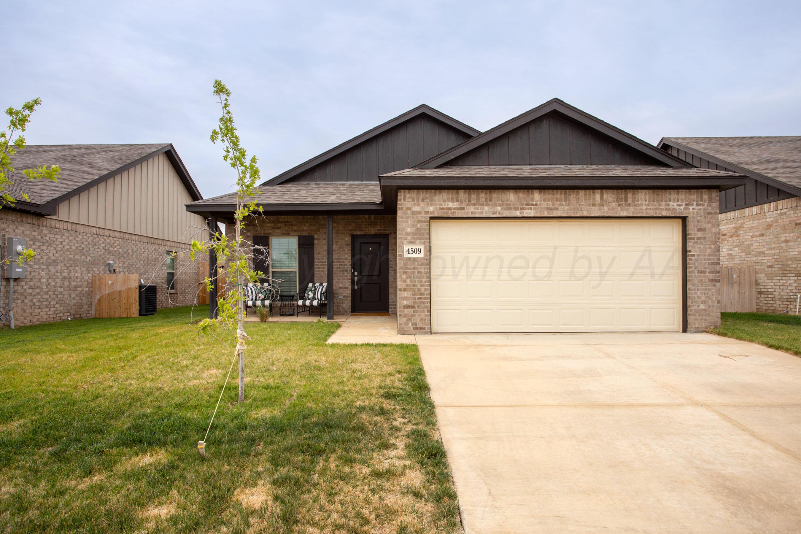 4509 Richardson Road — photo