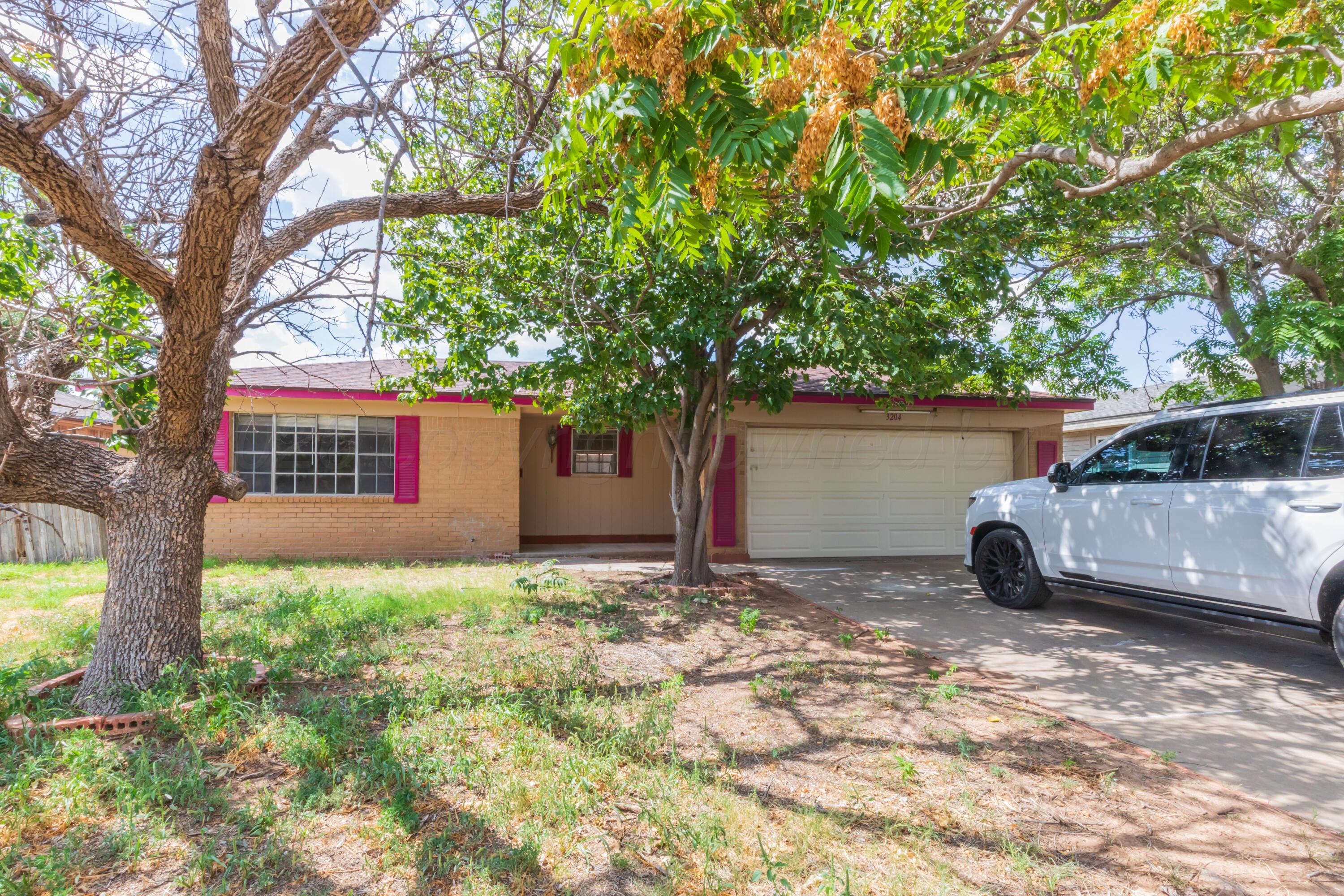 3204 Oakdale Drive — photo