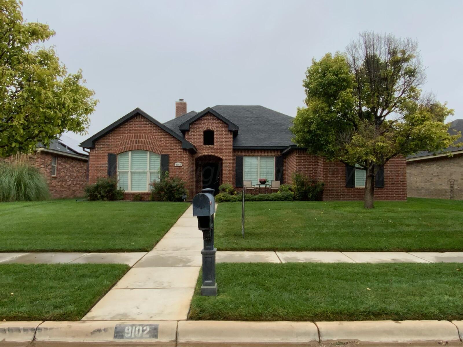 9102 Gaston Avenue — photo