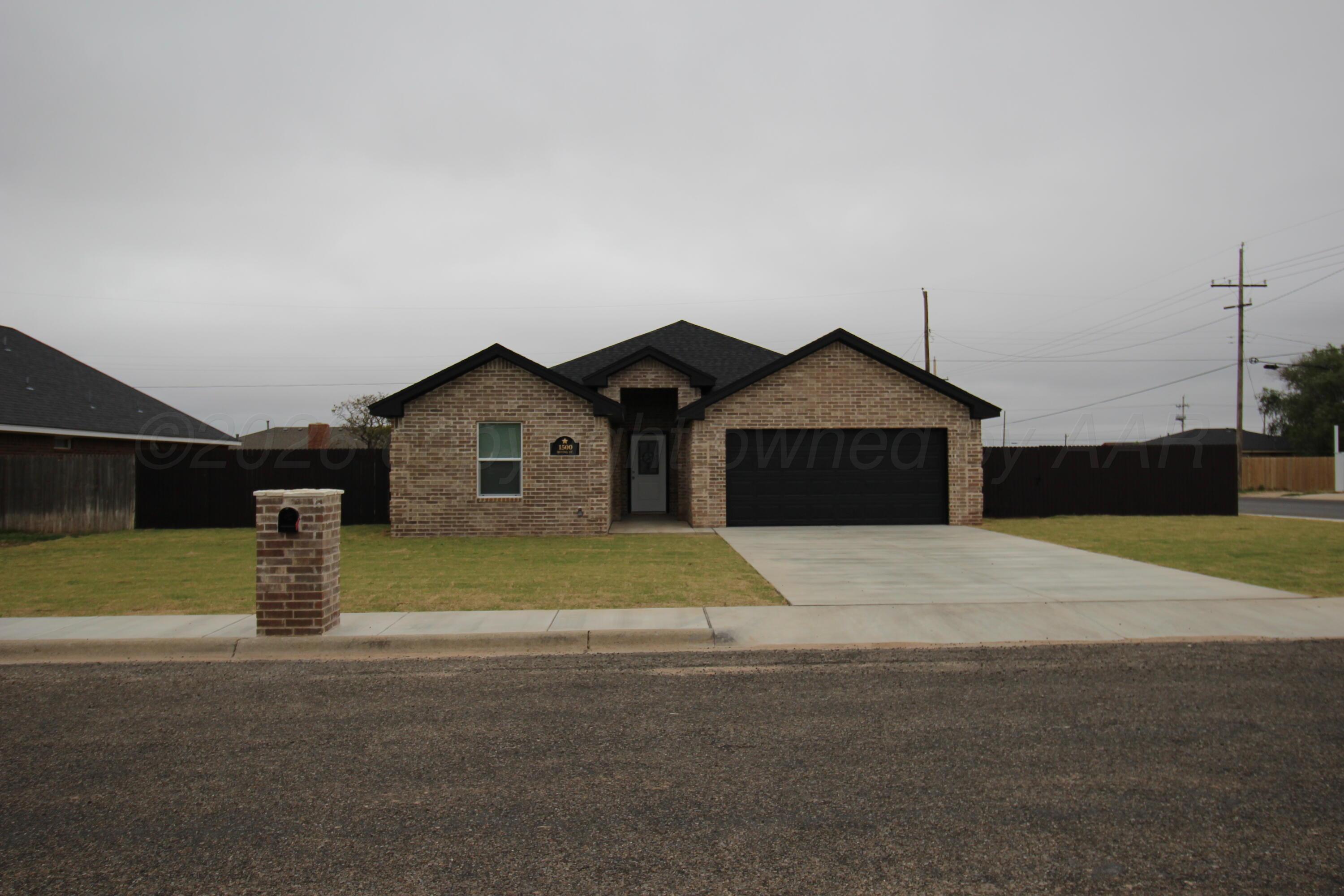 1500 N Irving Street — photo