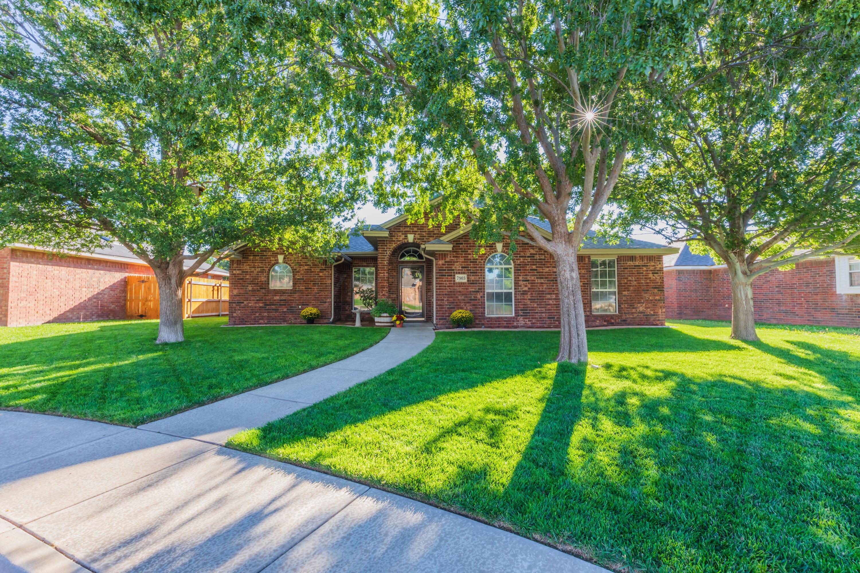 7903 Triumph, Amarillo, TX 79119 — photo 2