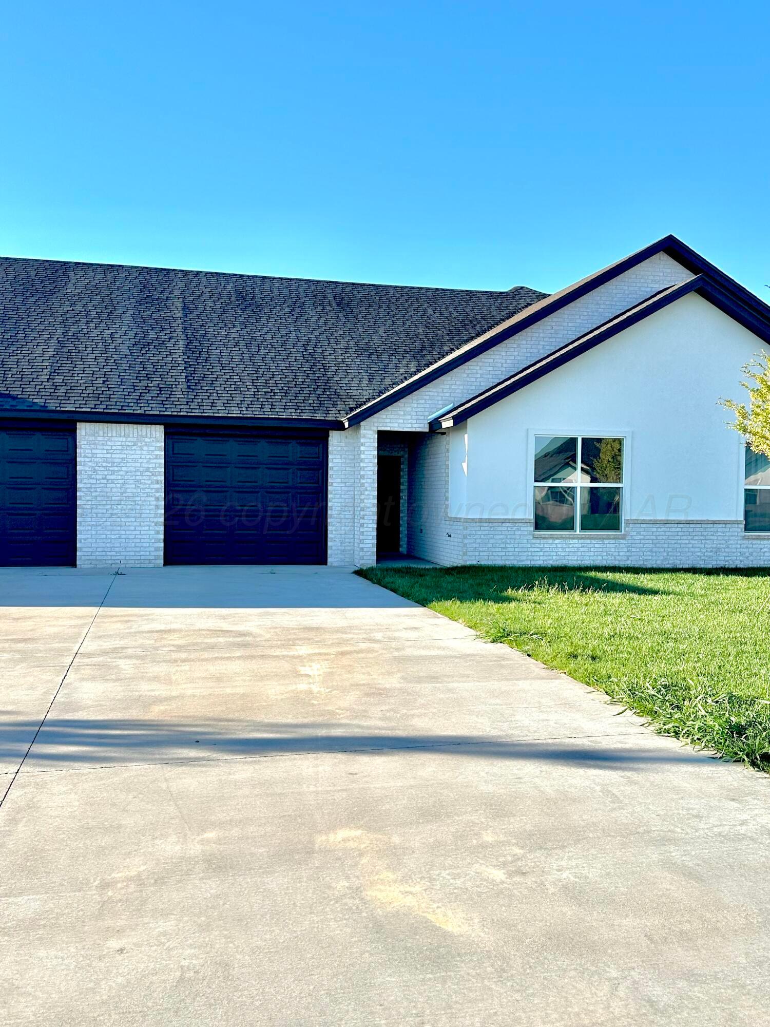 19051 Sierra Madre Drive — photo