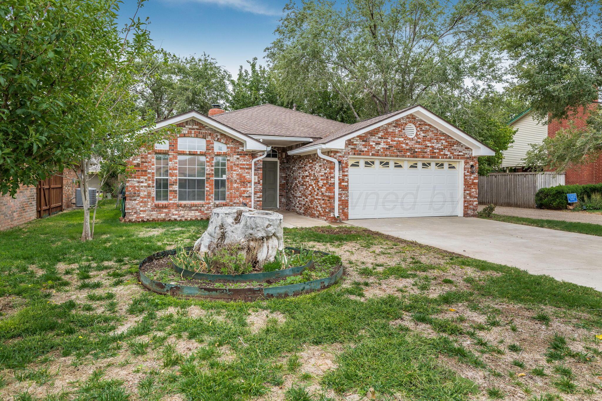 6711 Chalet Court — photo