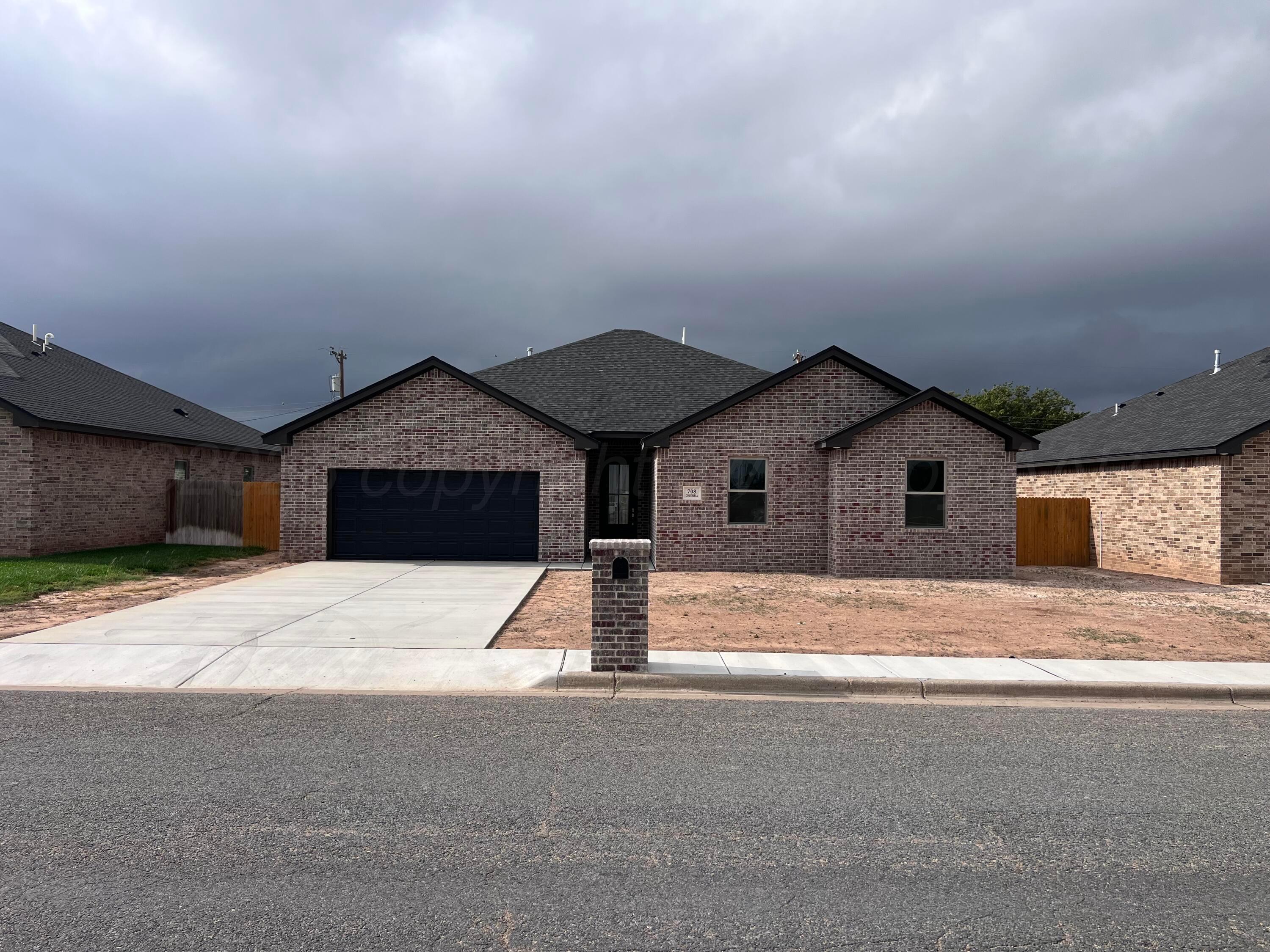 708 Columbia Drive — photo
