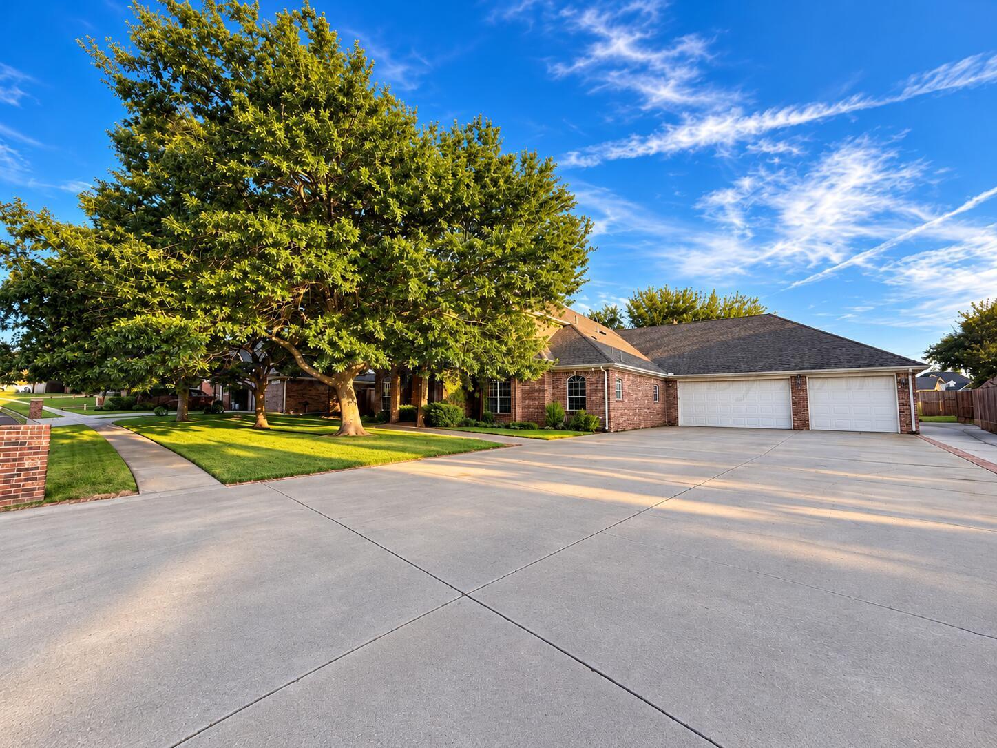 213 Loma Linda Lane, Borger, TX 79007 | Realty.com