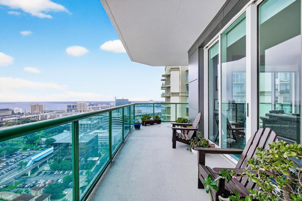 1431 Riverplace Boulevard 2501 — photo