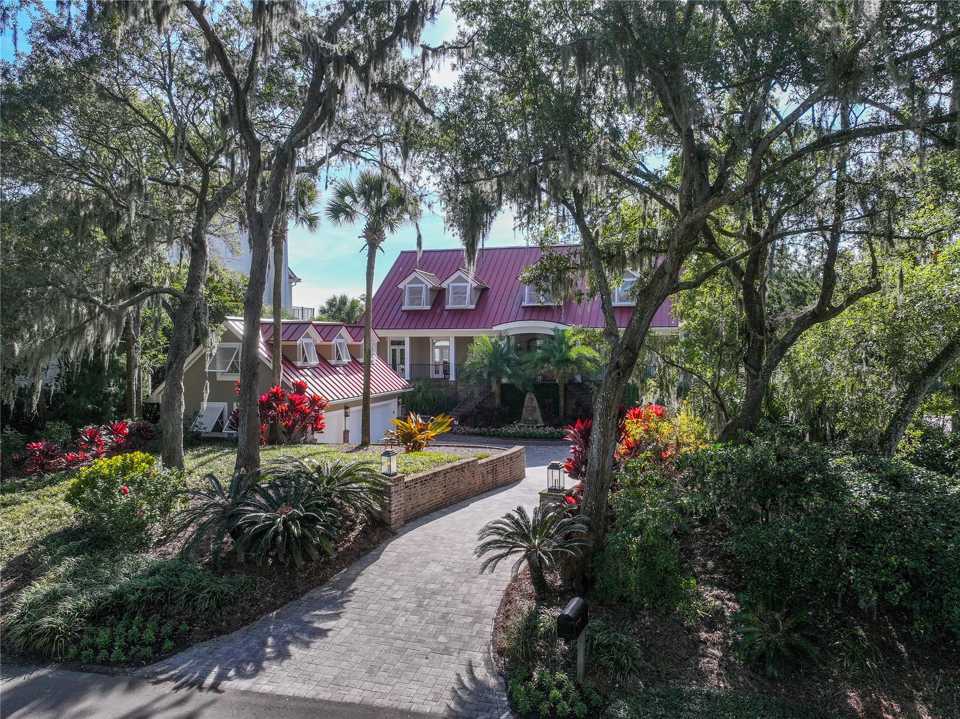 135 Long Point Drive — photo