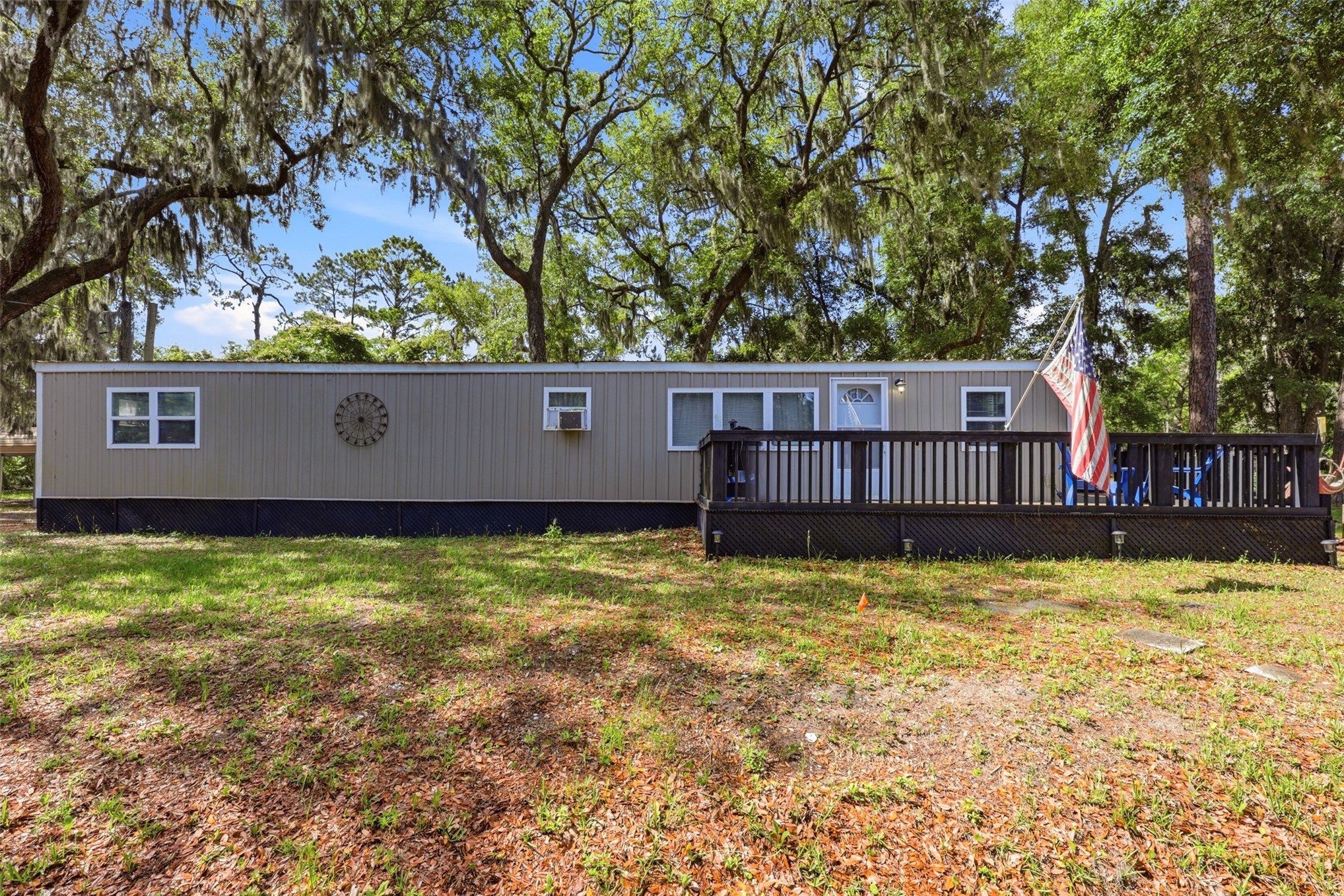 1402 Ian Drive — photo