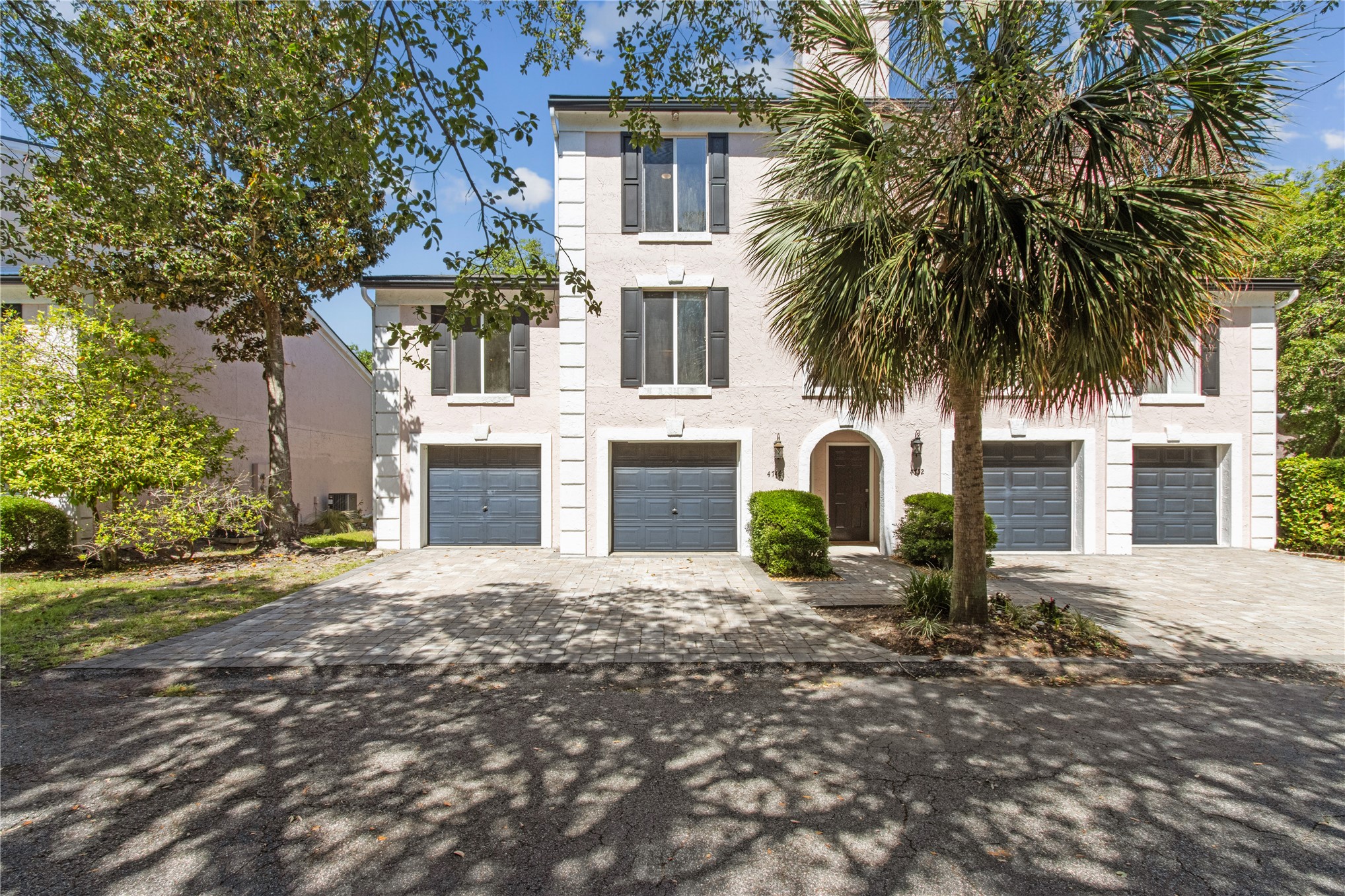 4746 Gulfstream Court 11 — photo