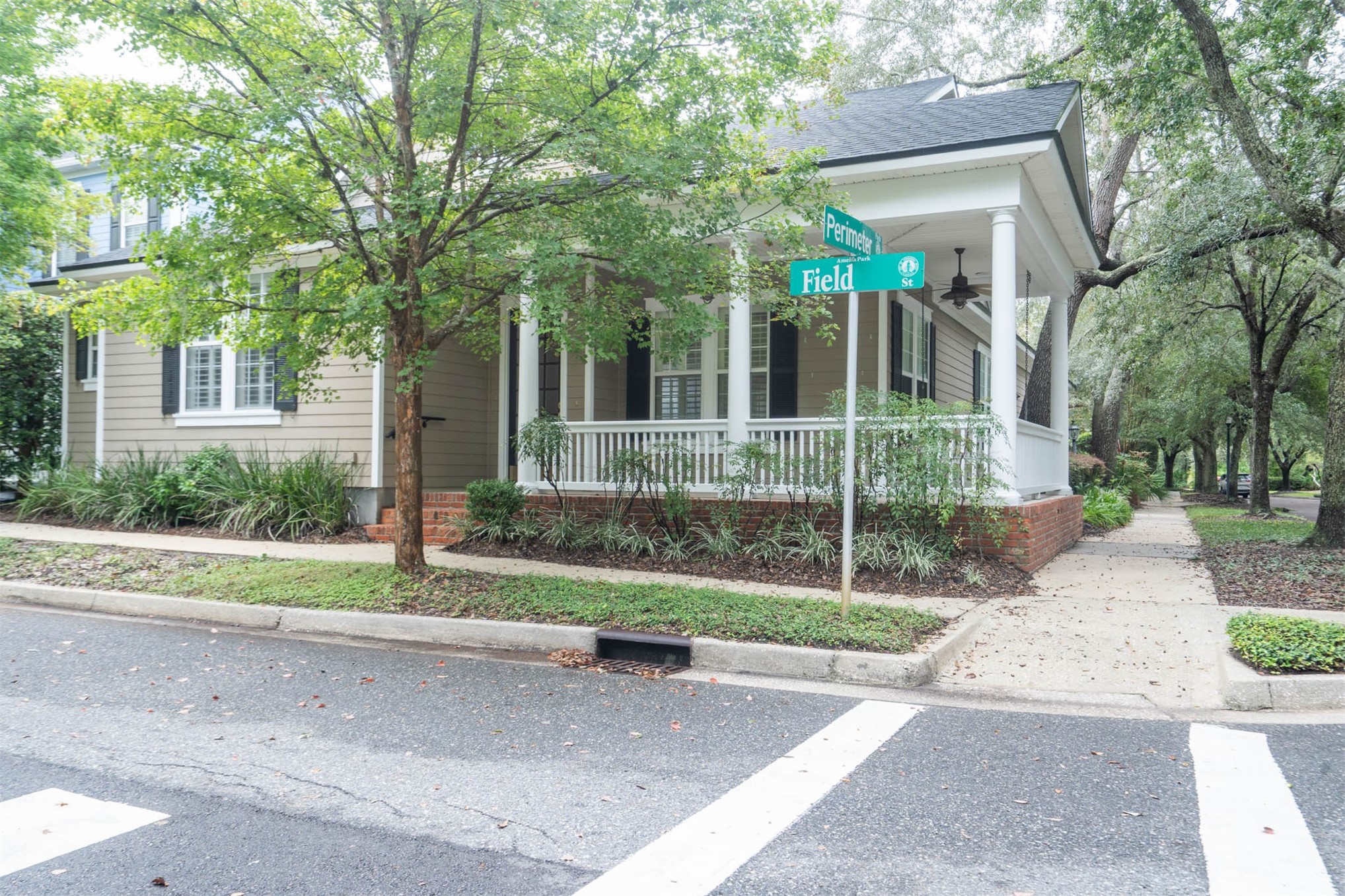 1516 Field Street — photo