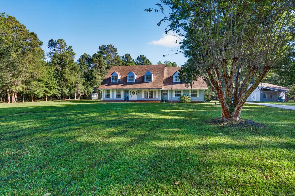 54941 Ogilvie Road — photo